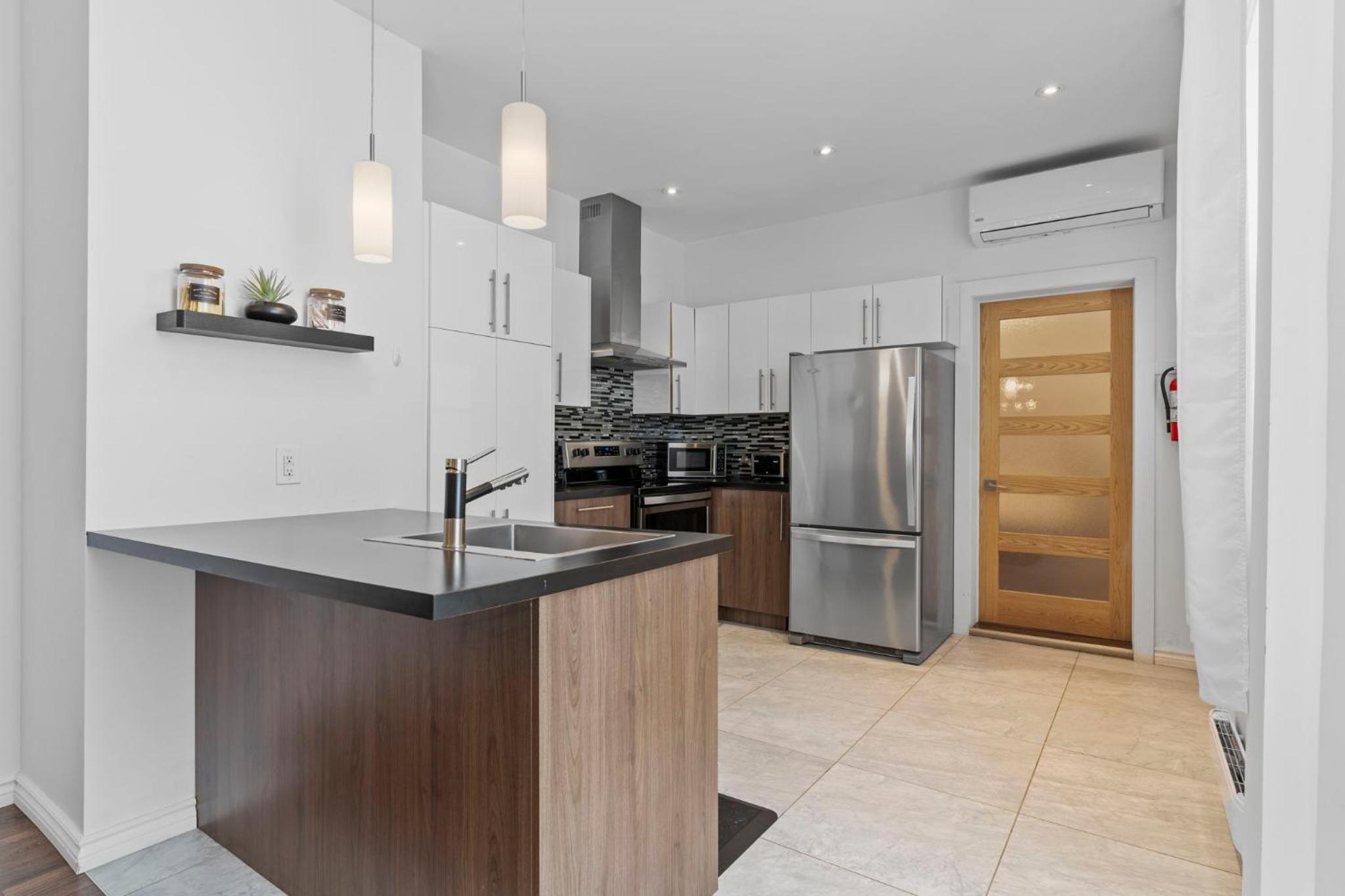 Entire rental unit in Montréal, Canada