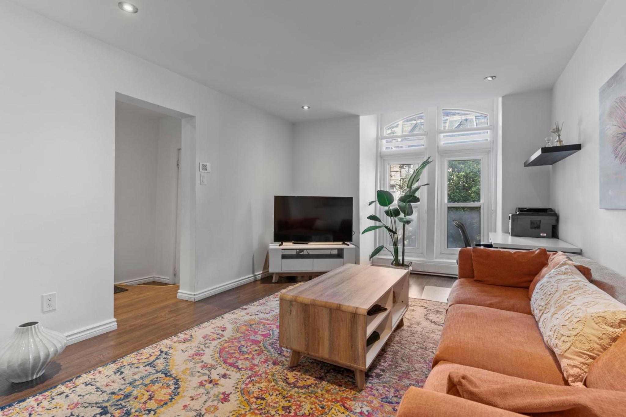 Entire rental unit in Montréal, Canada
