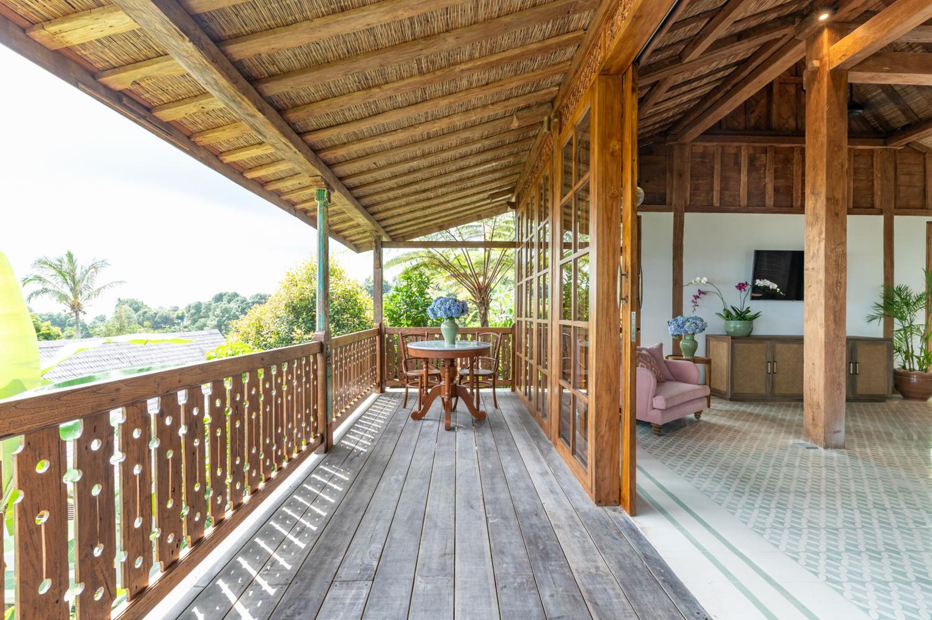balance & terrace