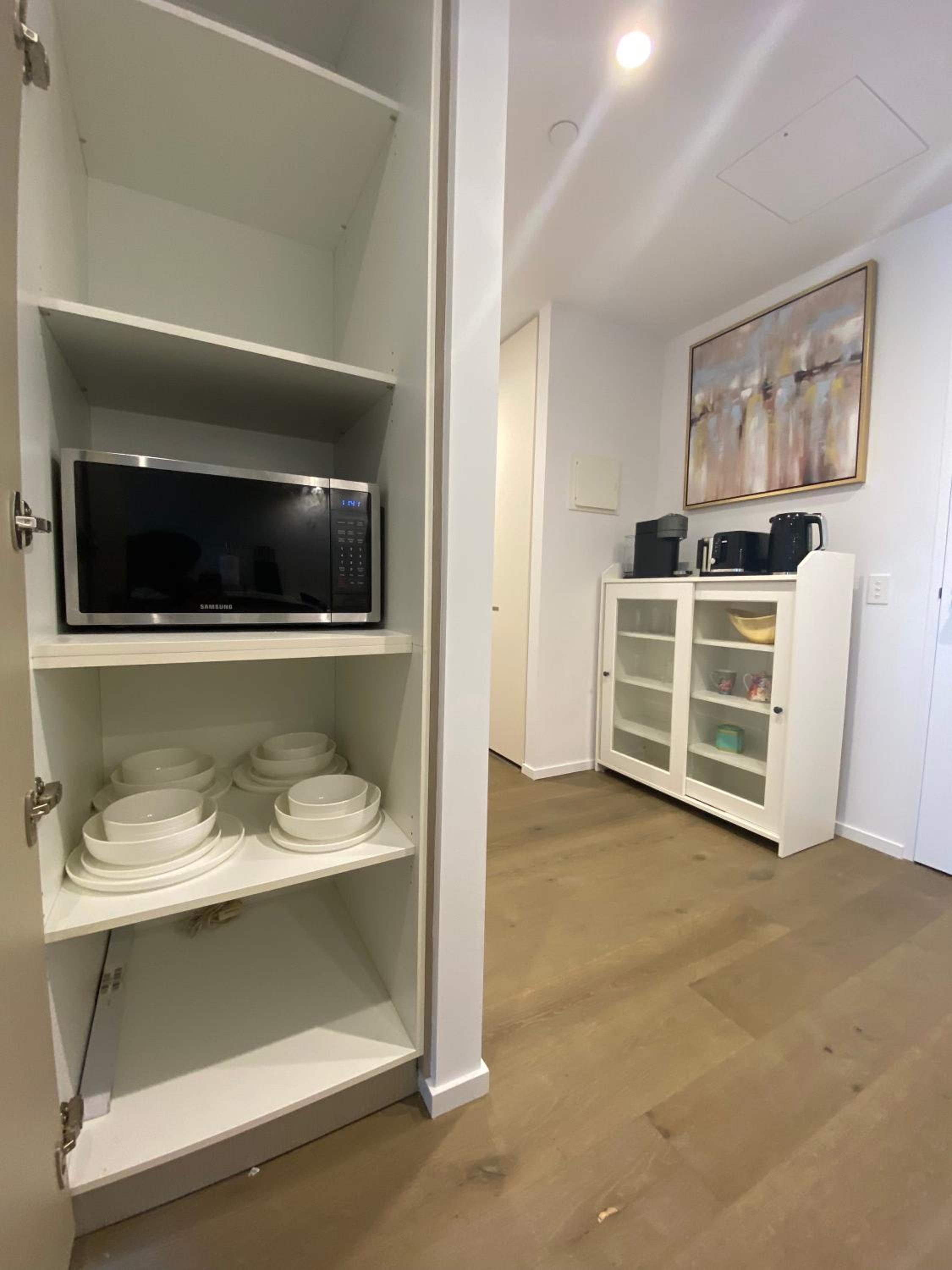 Aus108 - 1BR with breathtaking city views near crown walk to CBD