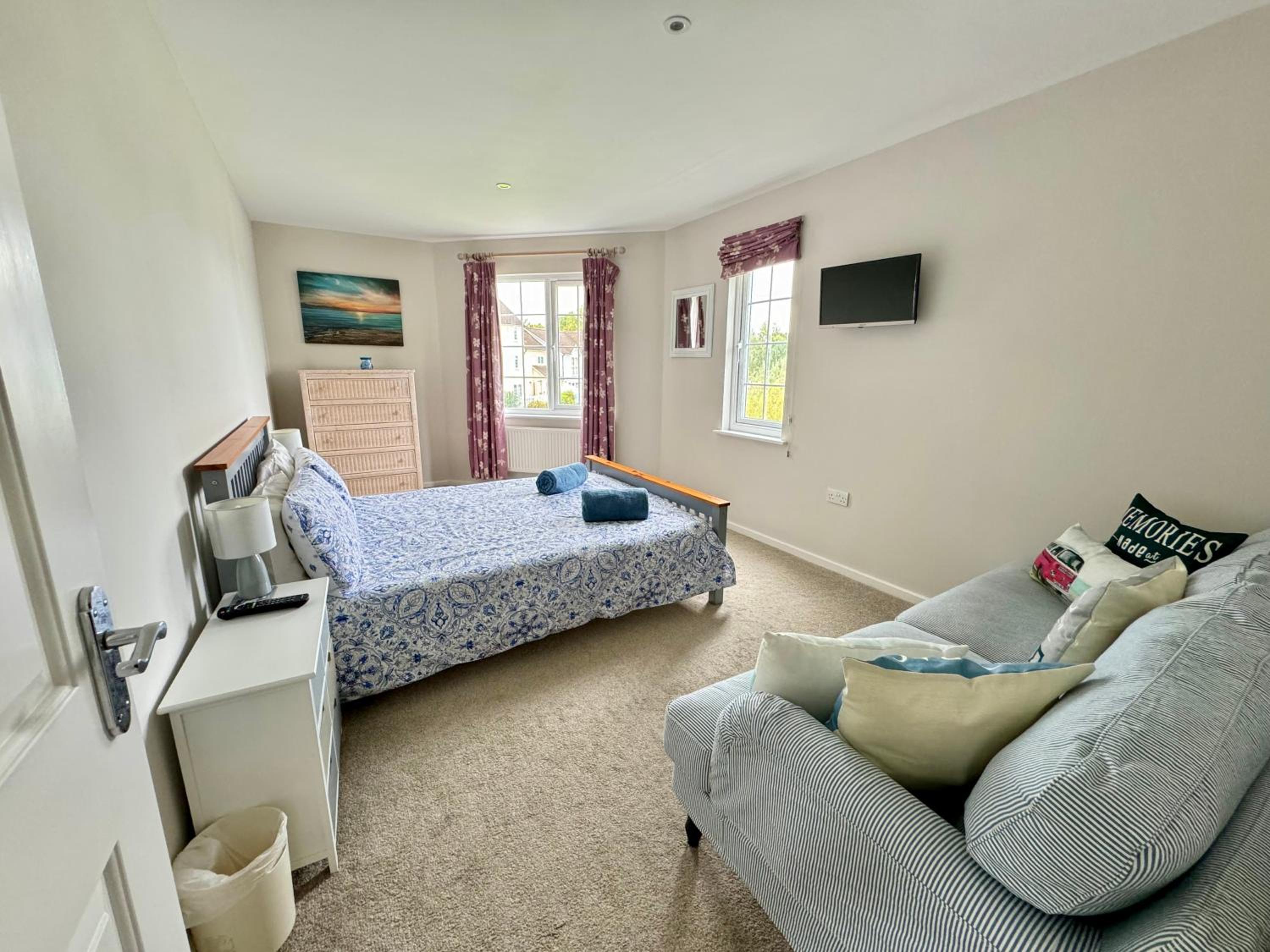 Somerford Lake House view 4