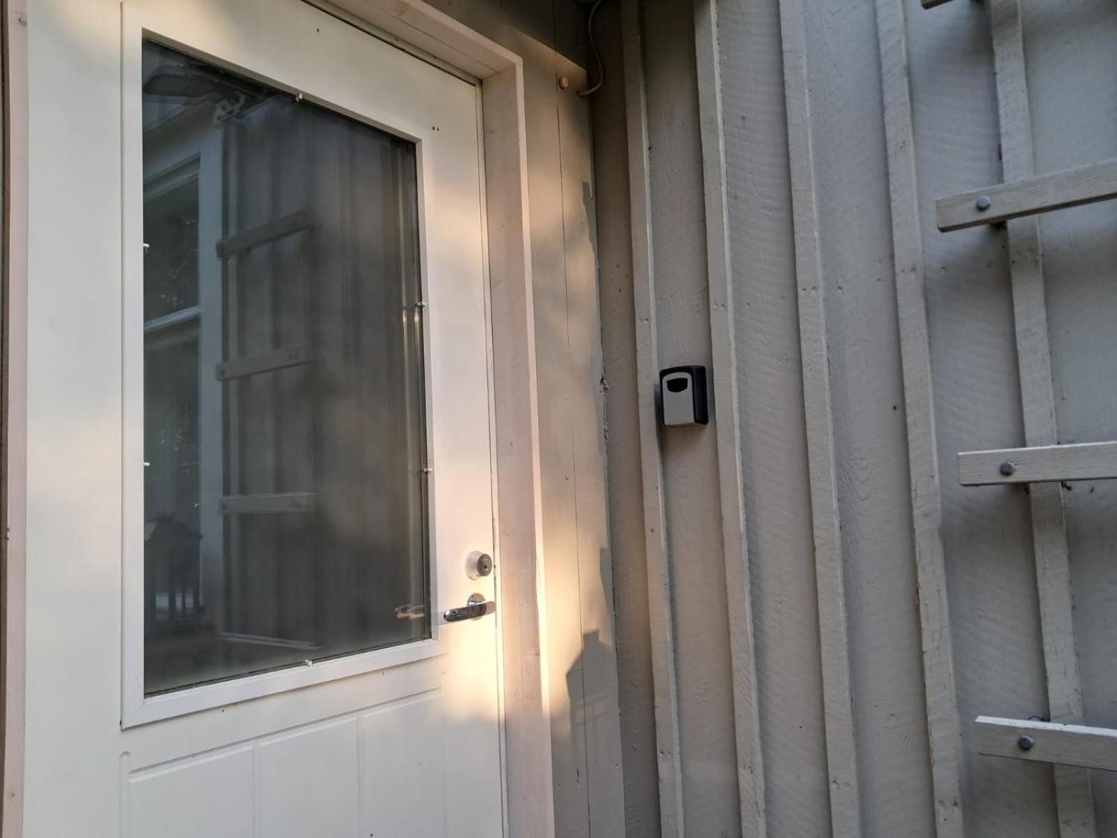 Pioni Apartment