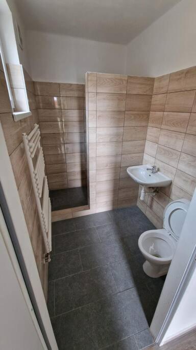 Máš celý dům s 5 ložnicemi až pro 14 hostů