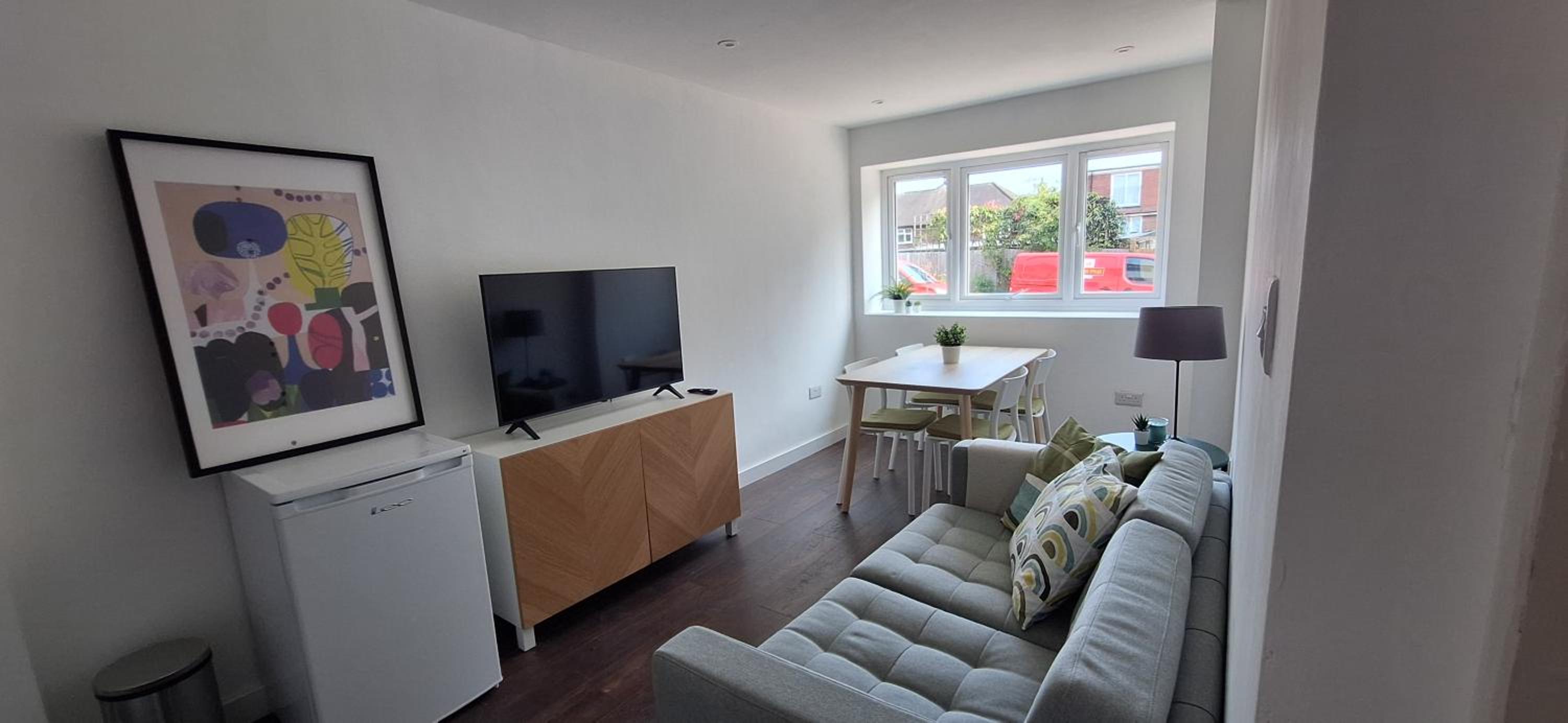 Peaceful Green London - 1 bedroom apartment - Image 1