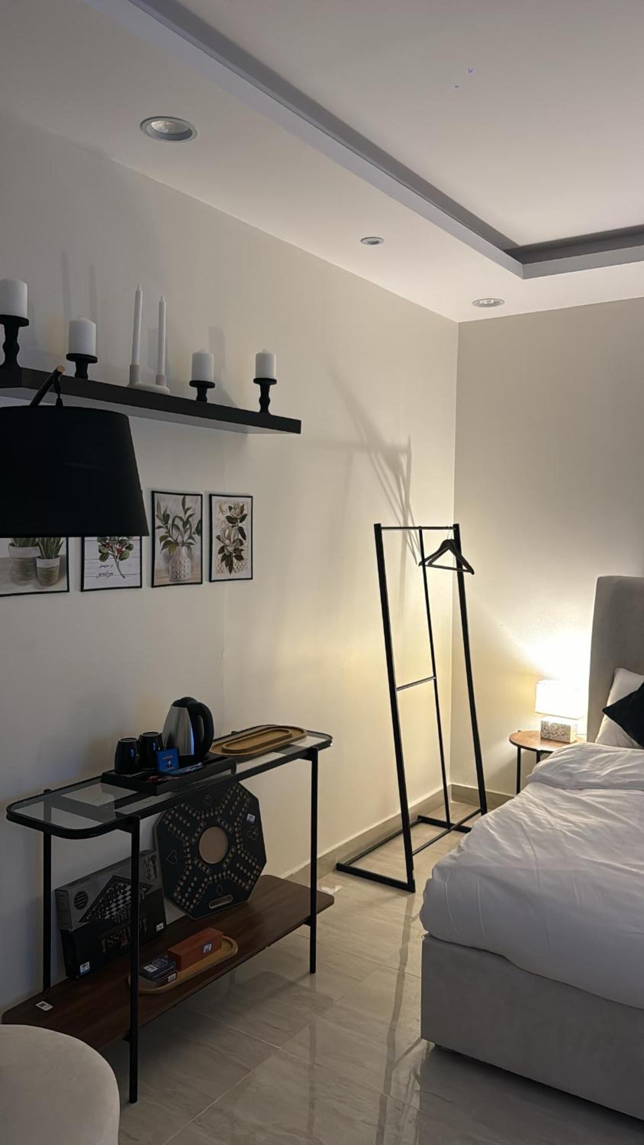 O S Studio