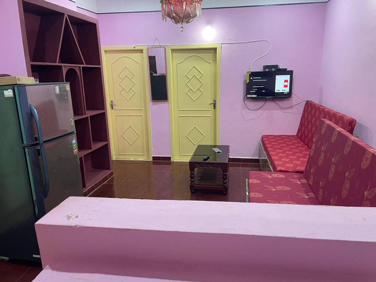 Le suresh home stay