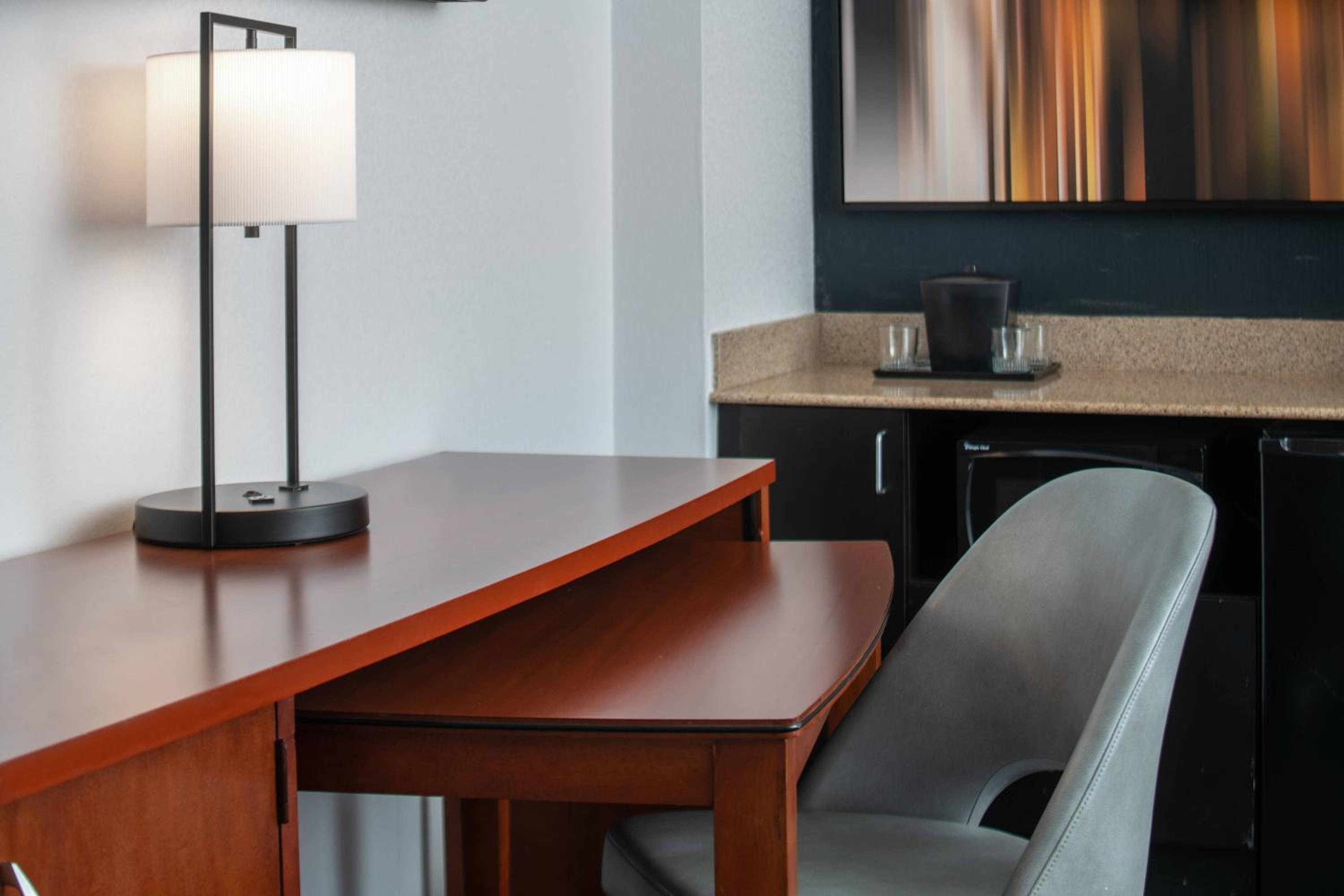 Courtyard by Marriott Dulles Airport Herndon/Reston - Property Image 4
