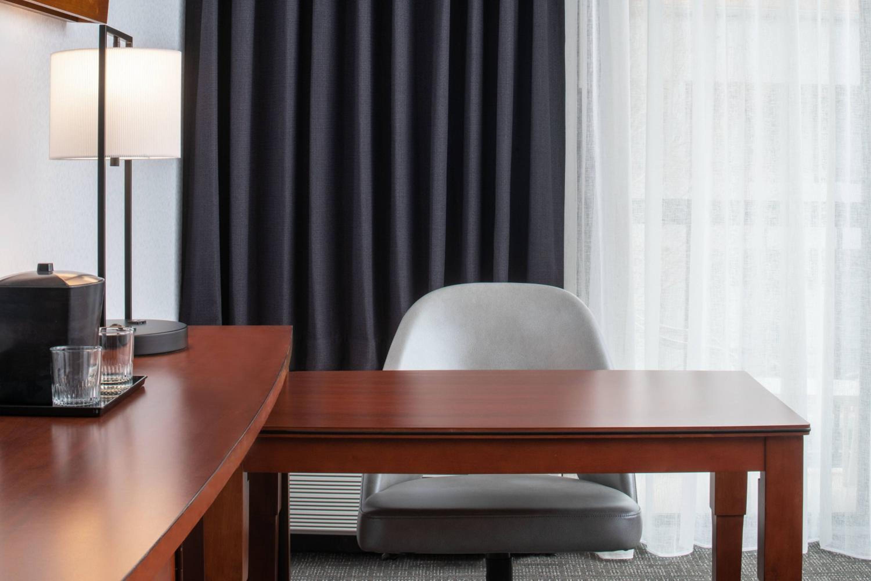 Courtyard by Marriott Dulles Airport Herndon/Reston - Property Image 38