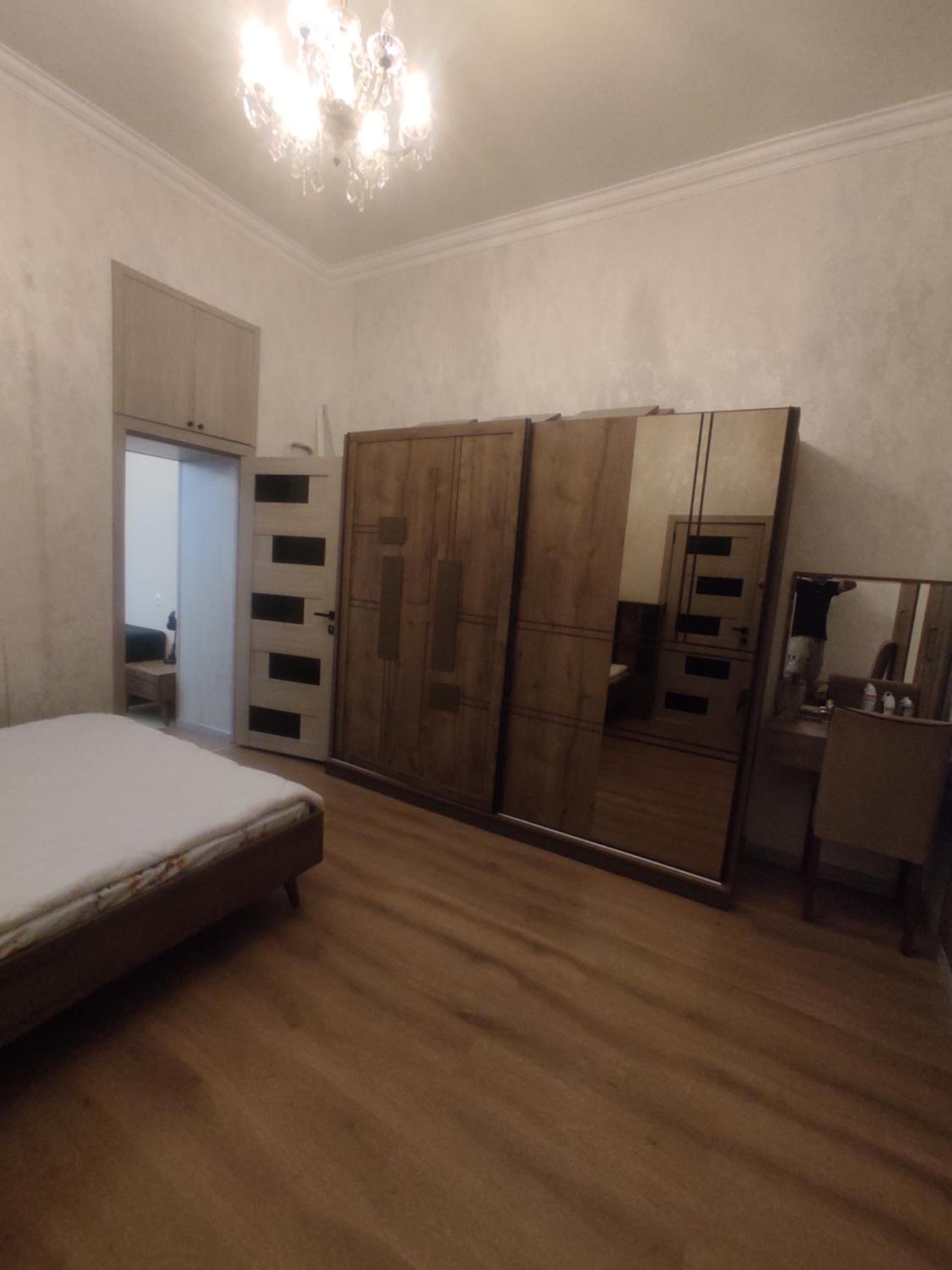 2 room apartment in the city center