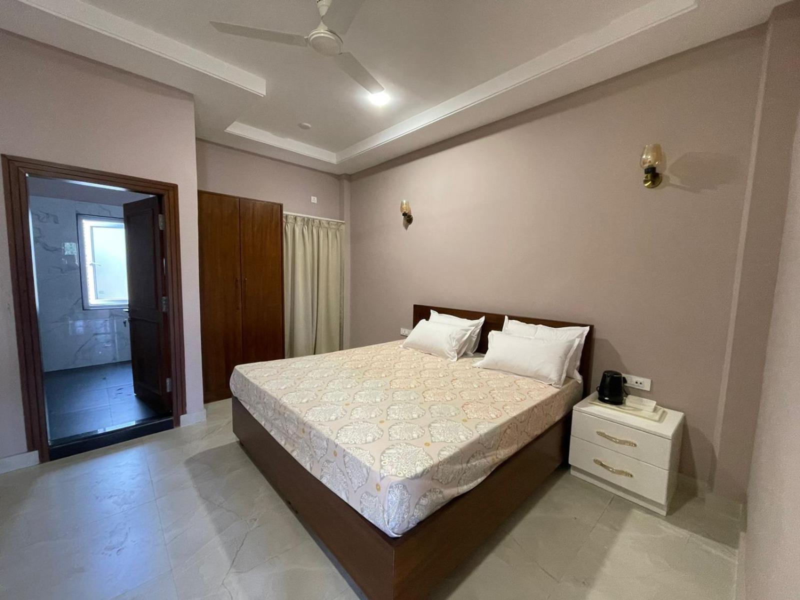 Shamiyana Homestay Tura view 5