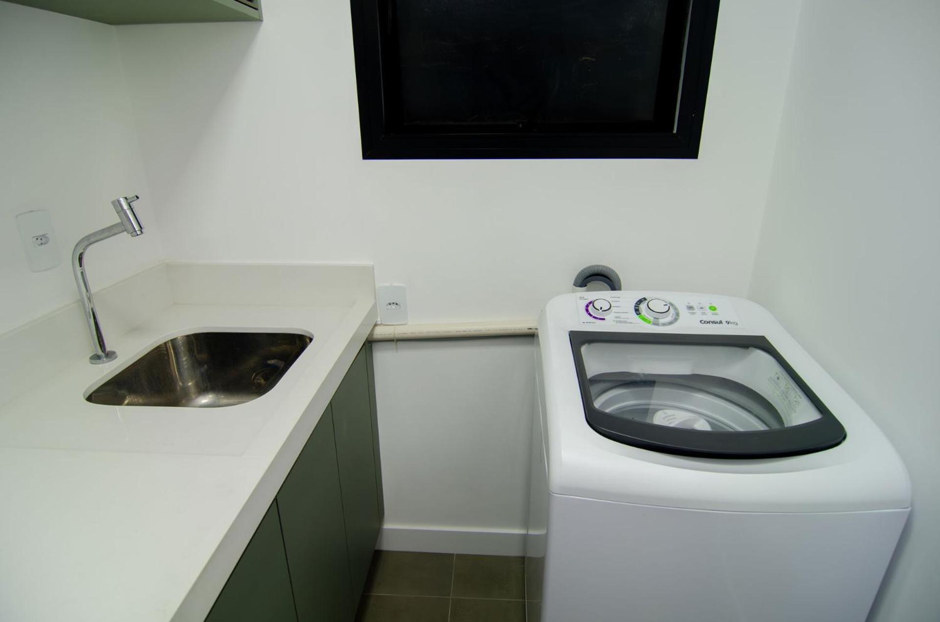Ótima localização, Apto NOVO no Bay Village KQ8551