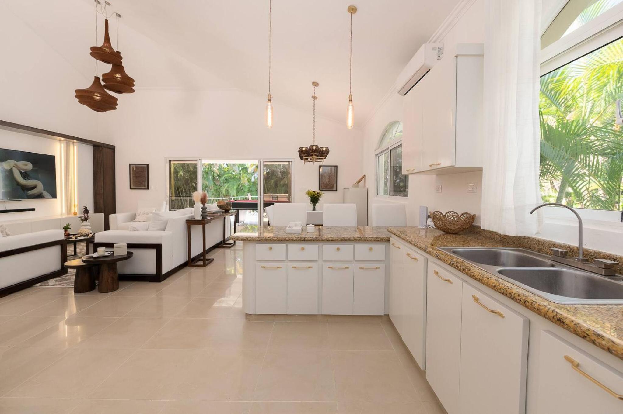 Villa Royale Regal Luxury Redefined