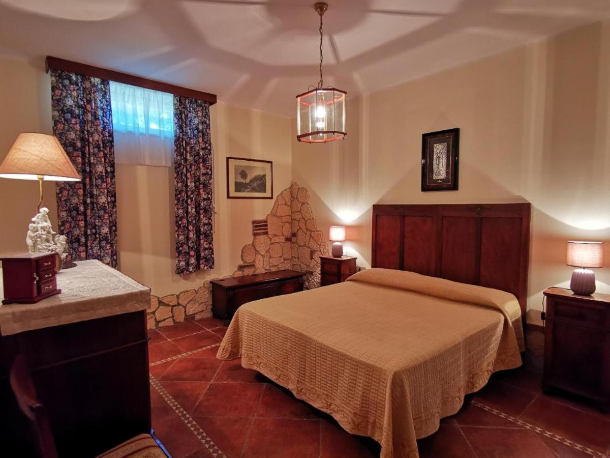 Villa Montesegnale
