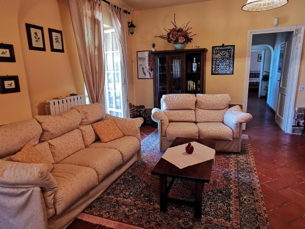 Villa Montesegnale