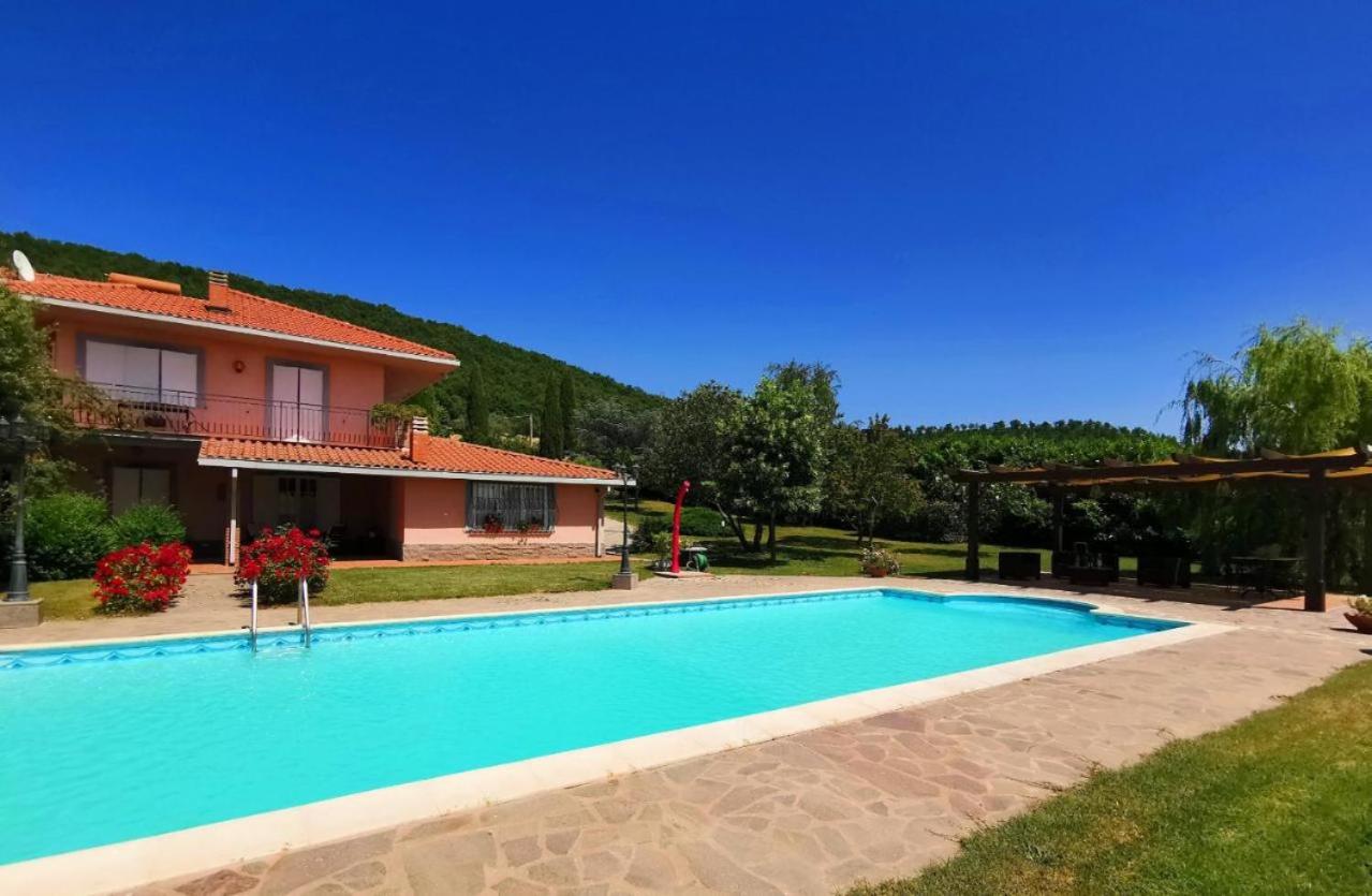 Villa Montesegnale