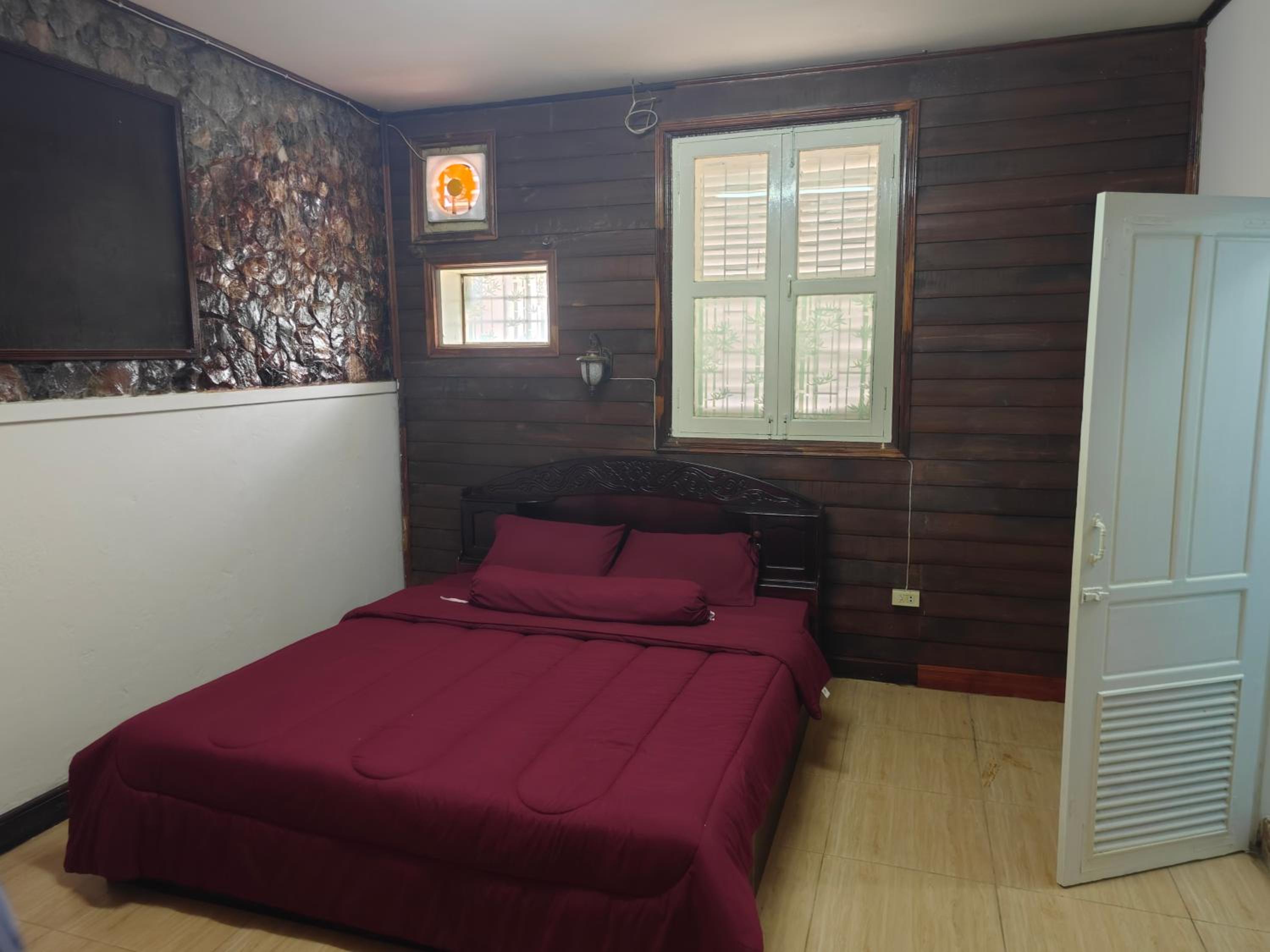 Gold house apartment