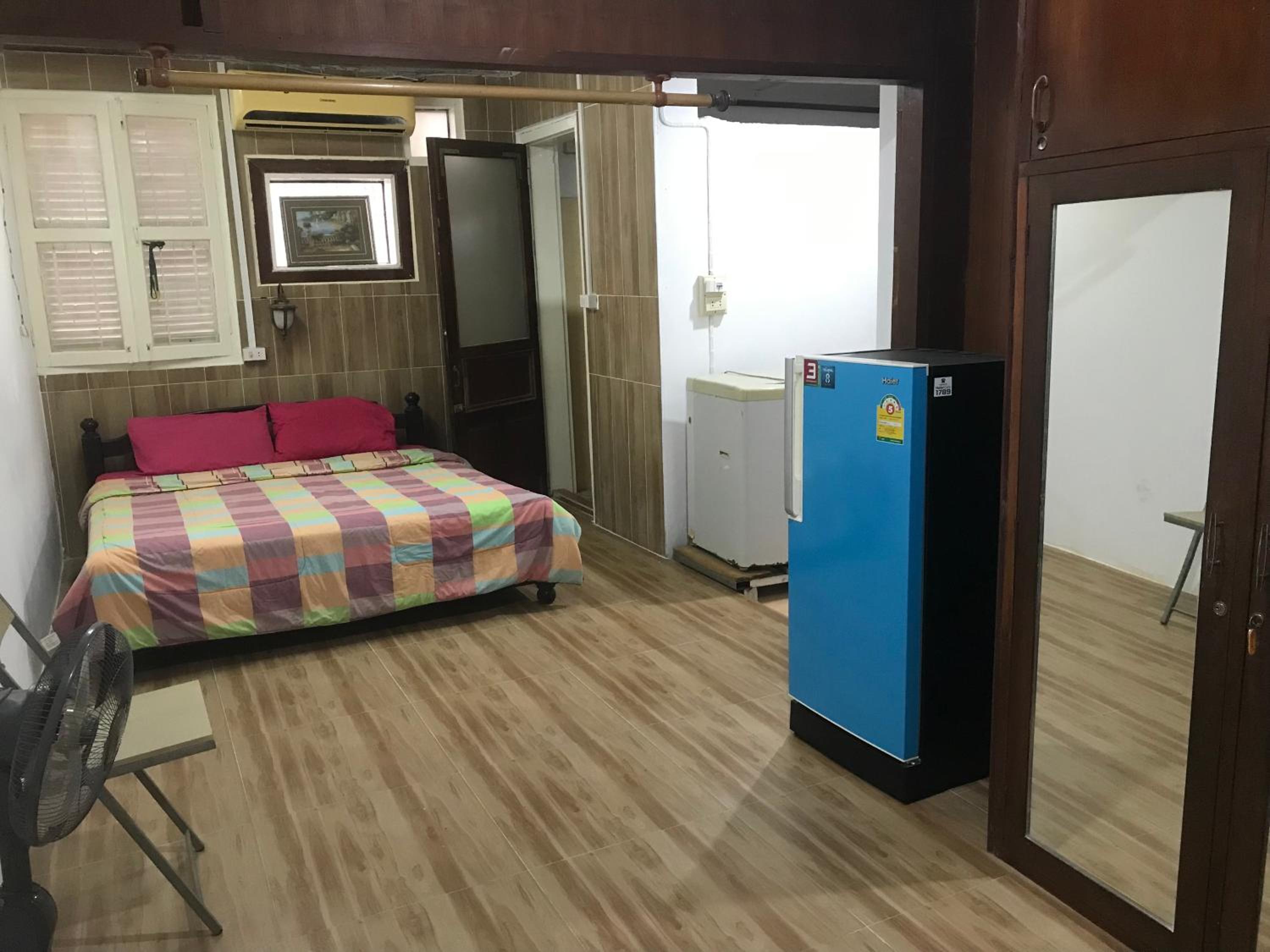 Gold house apartment
