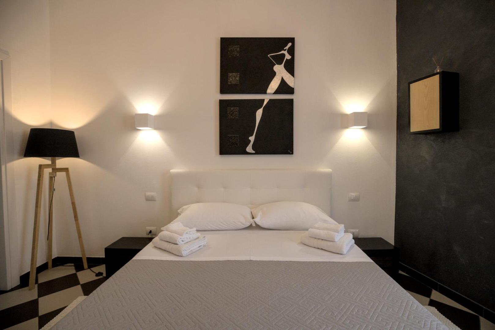 Manì Rooms