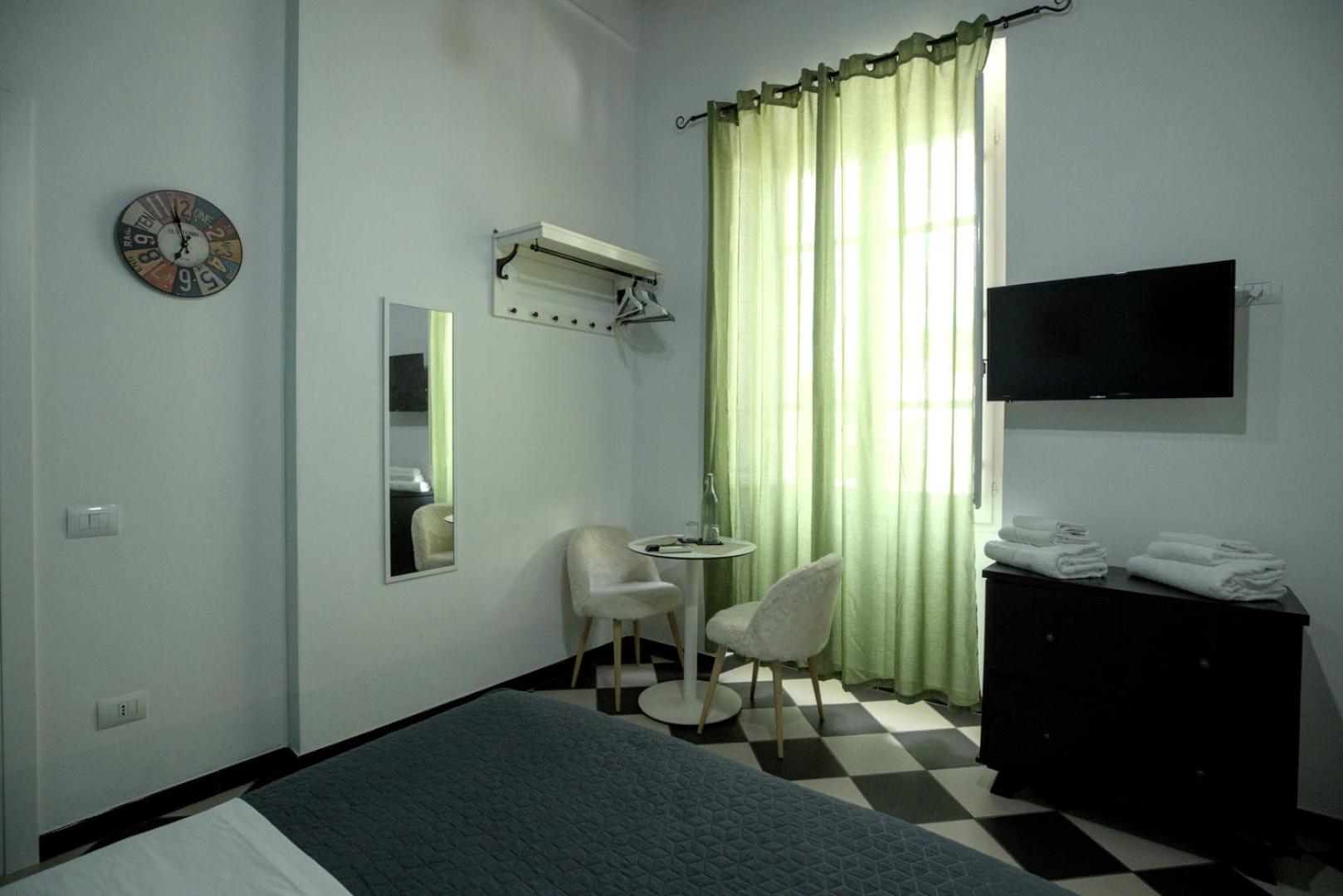 Manì Rooms