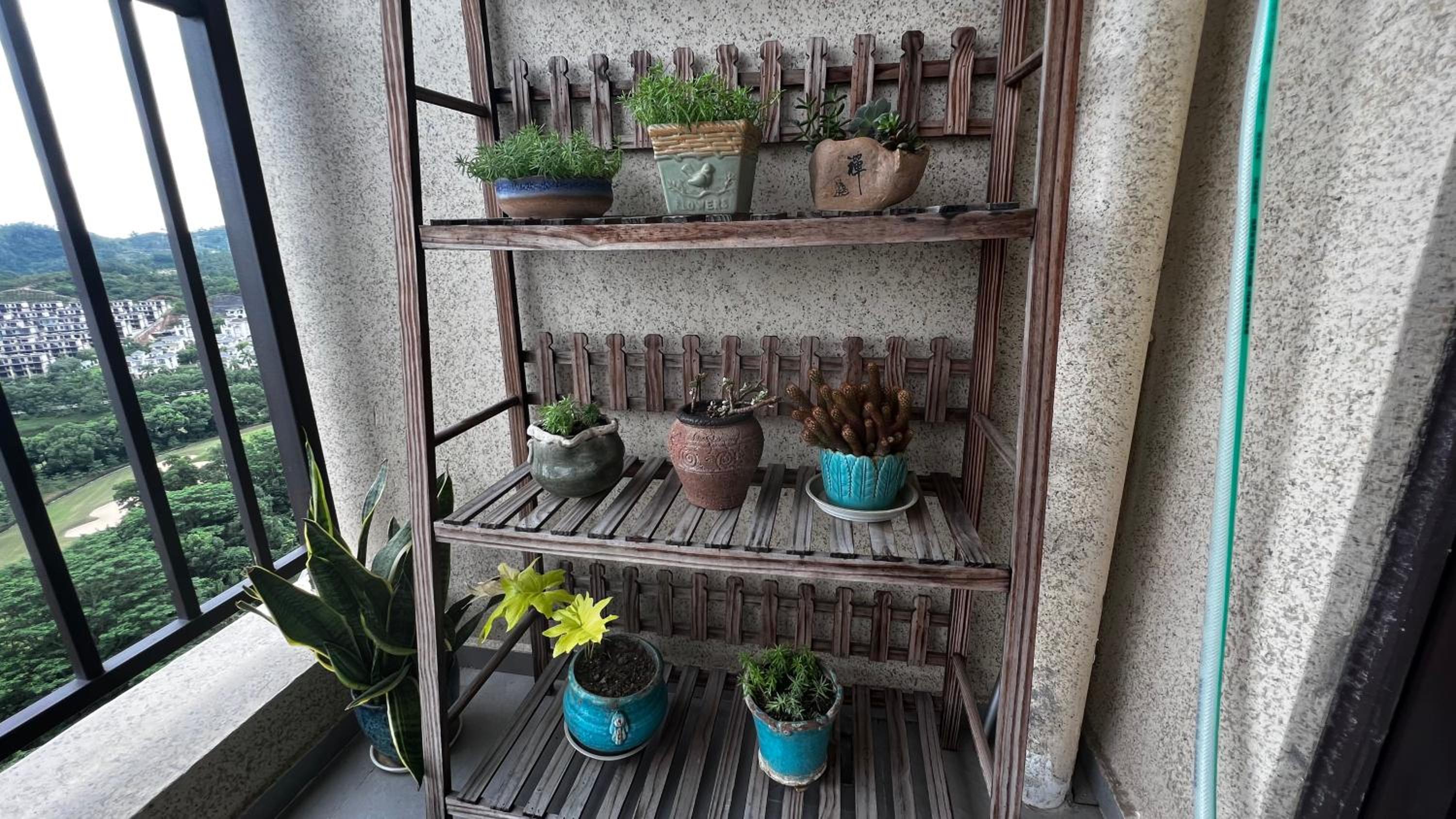 Jade Apartment