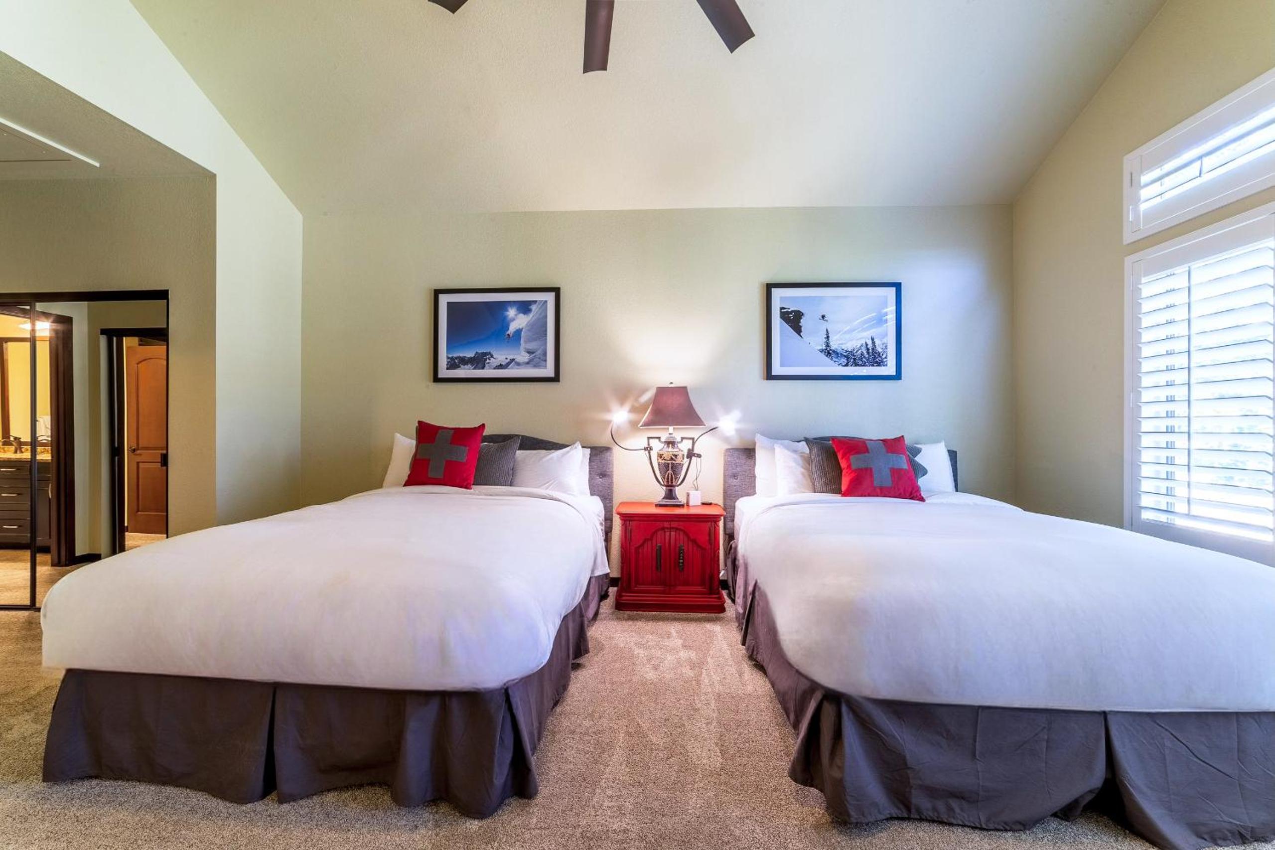 Grand Townhome w/ Meadow Views; Private Garage view 3