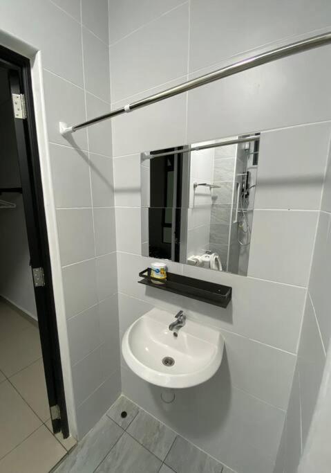 3R2B KSL2 Midvalley Southkey Ikea Toppen Aeon