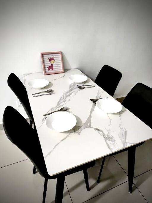 3R2B KSL2 Midvalley Southkey Ikea Toppen Aeon