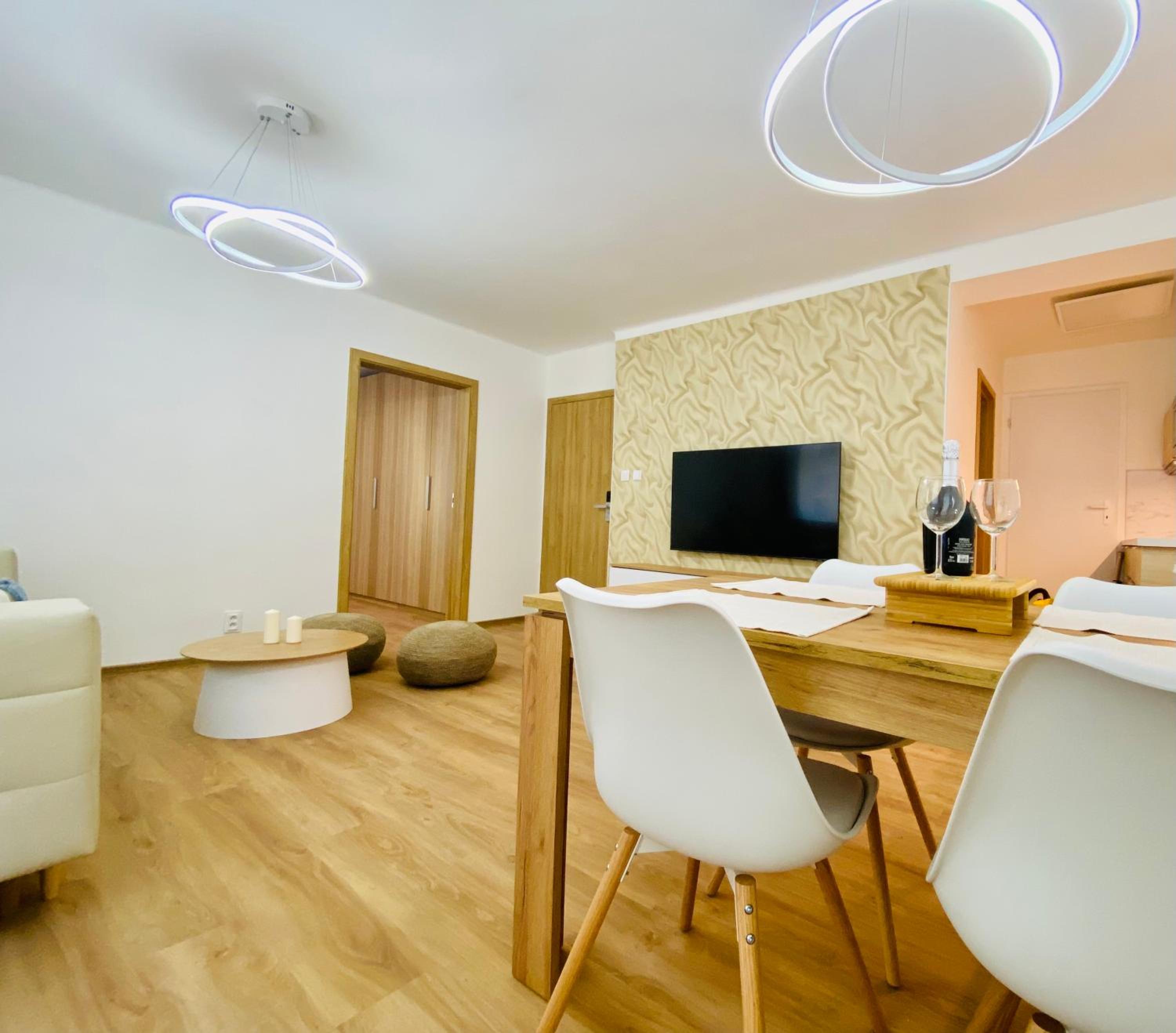 Apartmány Ella