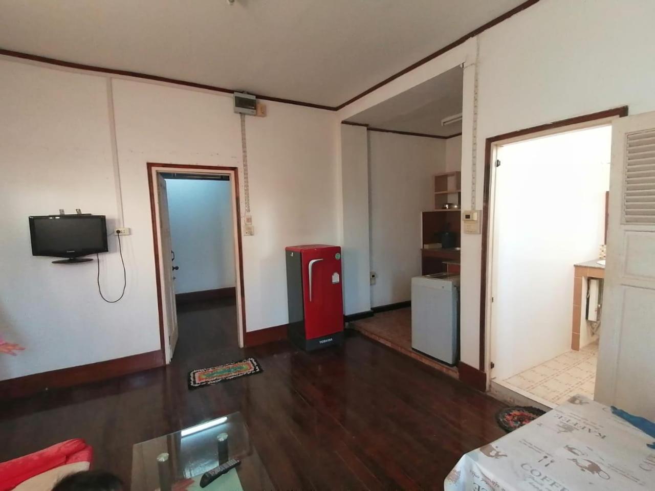 Gold house apartment
