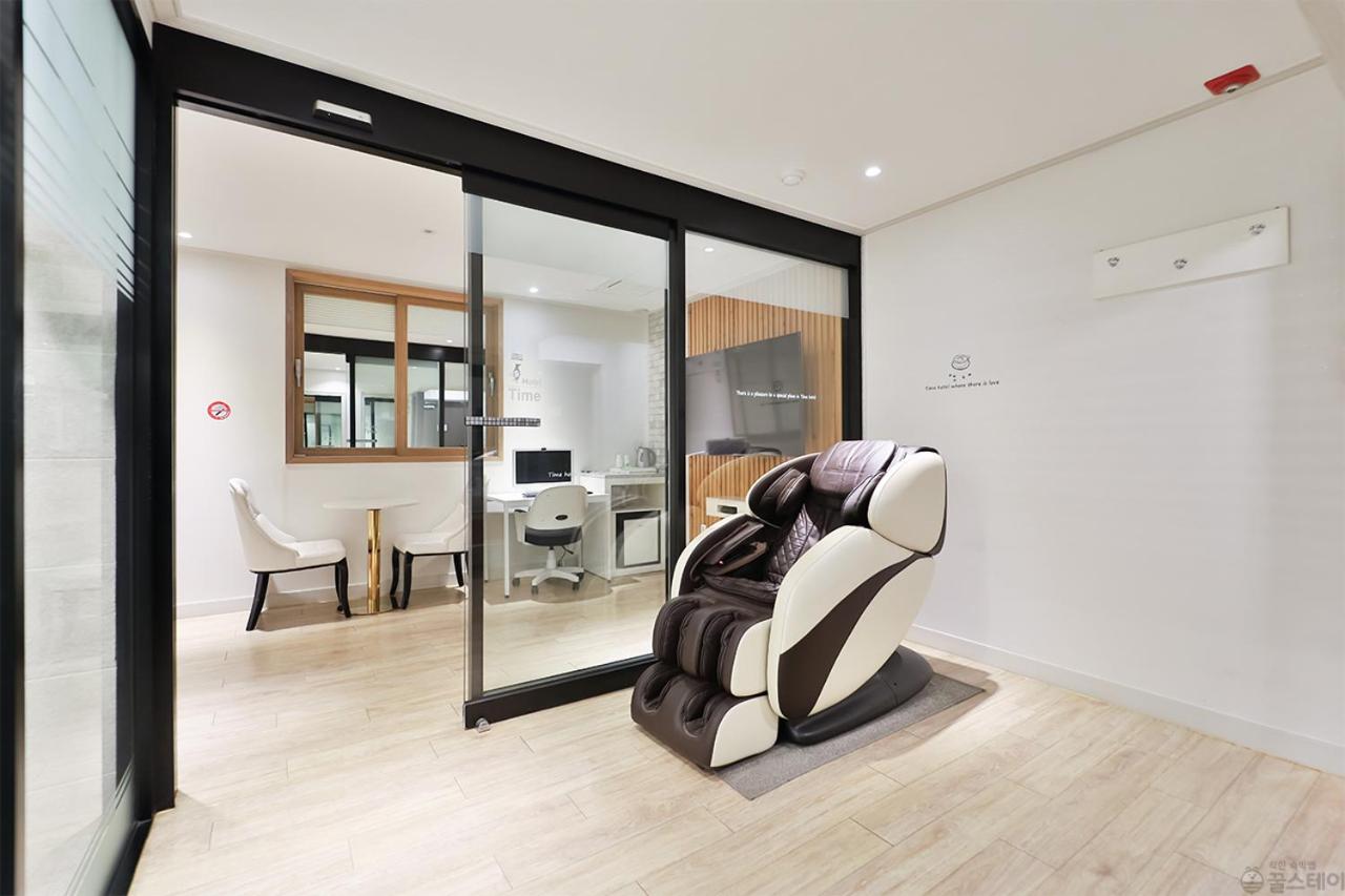 Time Hotel