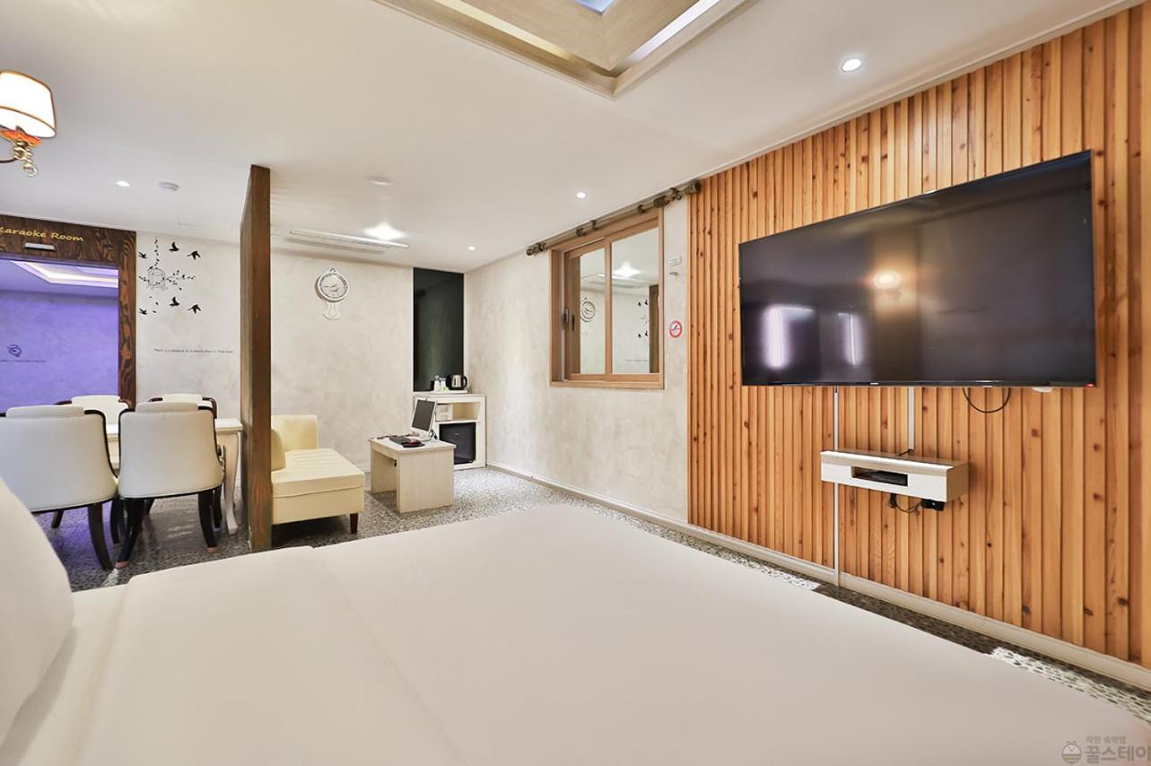Time Hotel