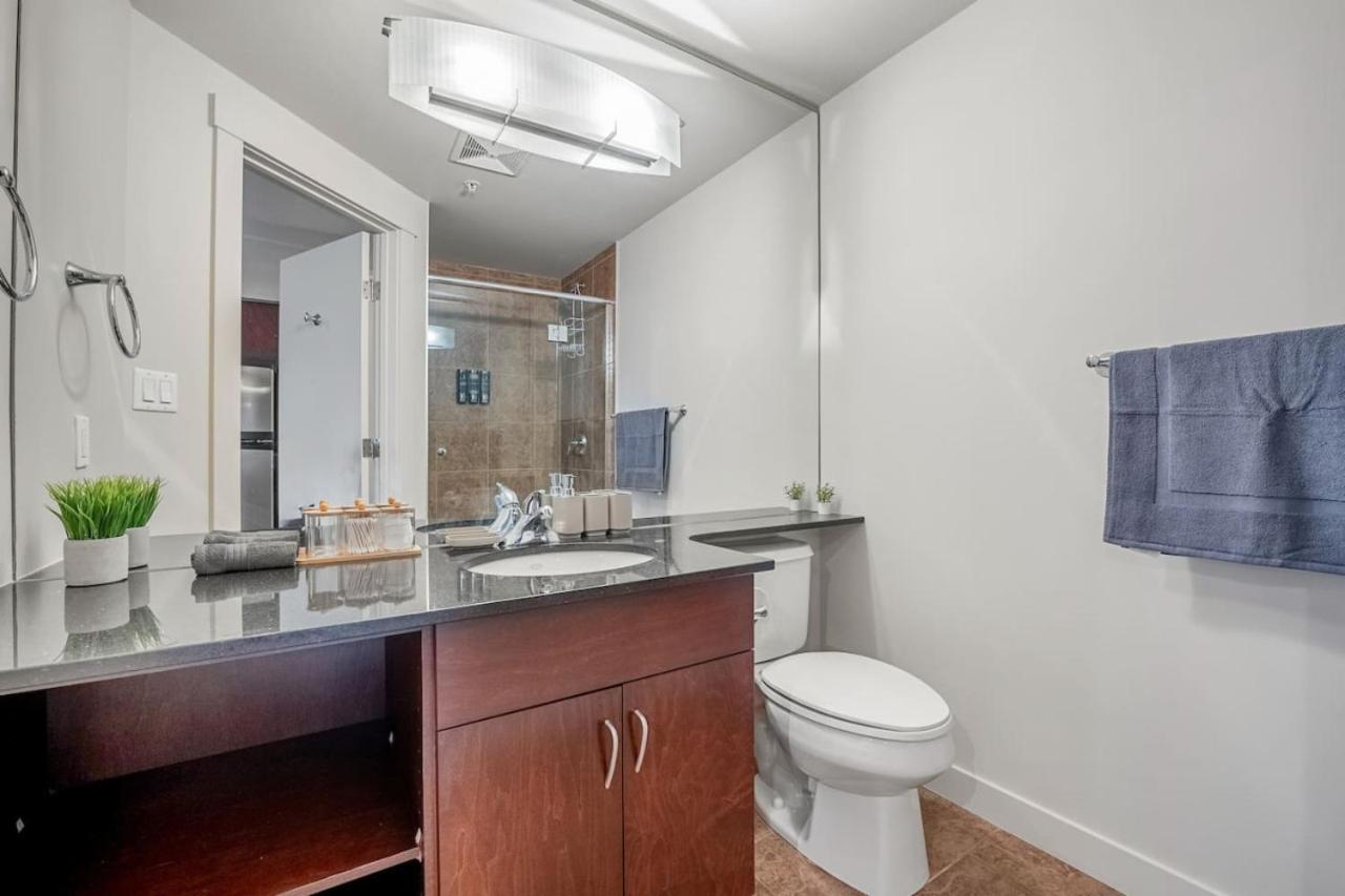 Upscale Penthouse Stay with Mountain & City Views, Free Parking, BBQ Grill, Office Space & More