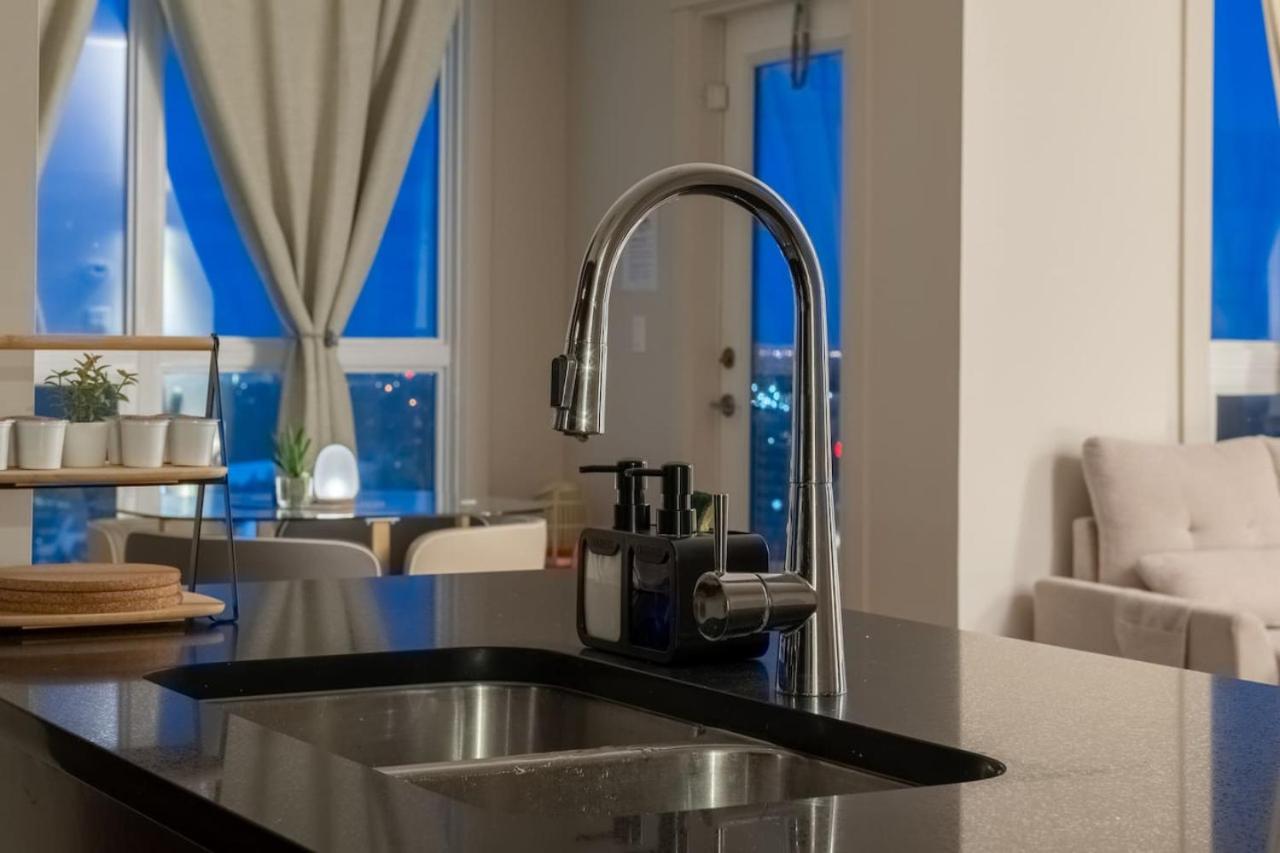 Upscale Penthouse Stay with Mountain & City Views, Free Parking, BBQ Grill, Office Space & More