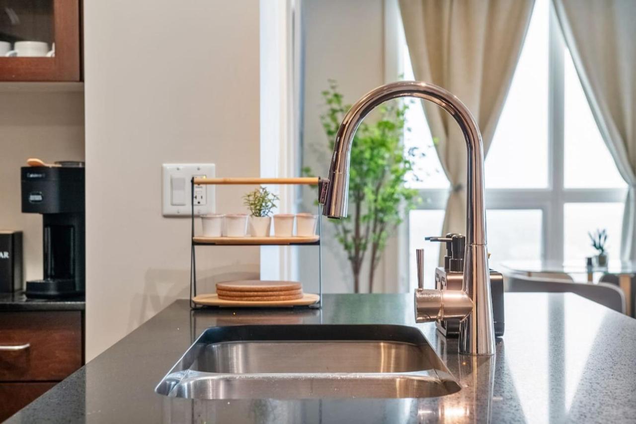 Upscale Penthouse Stay with Mountain & City Views, Free Parking, BBQ Grill, Office Space & More