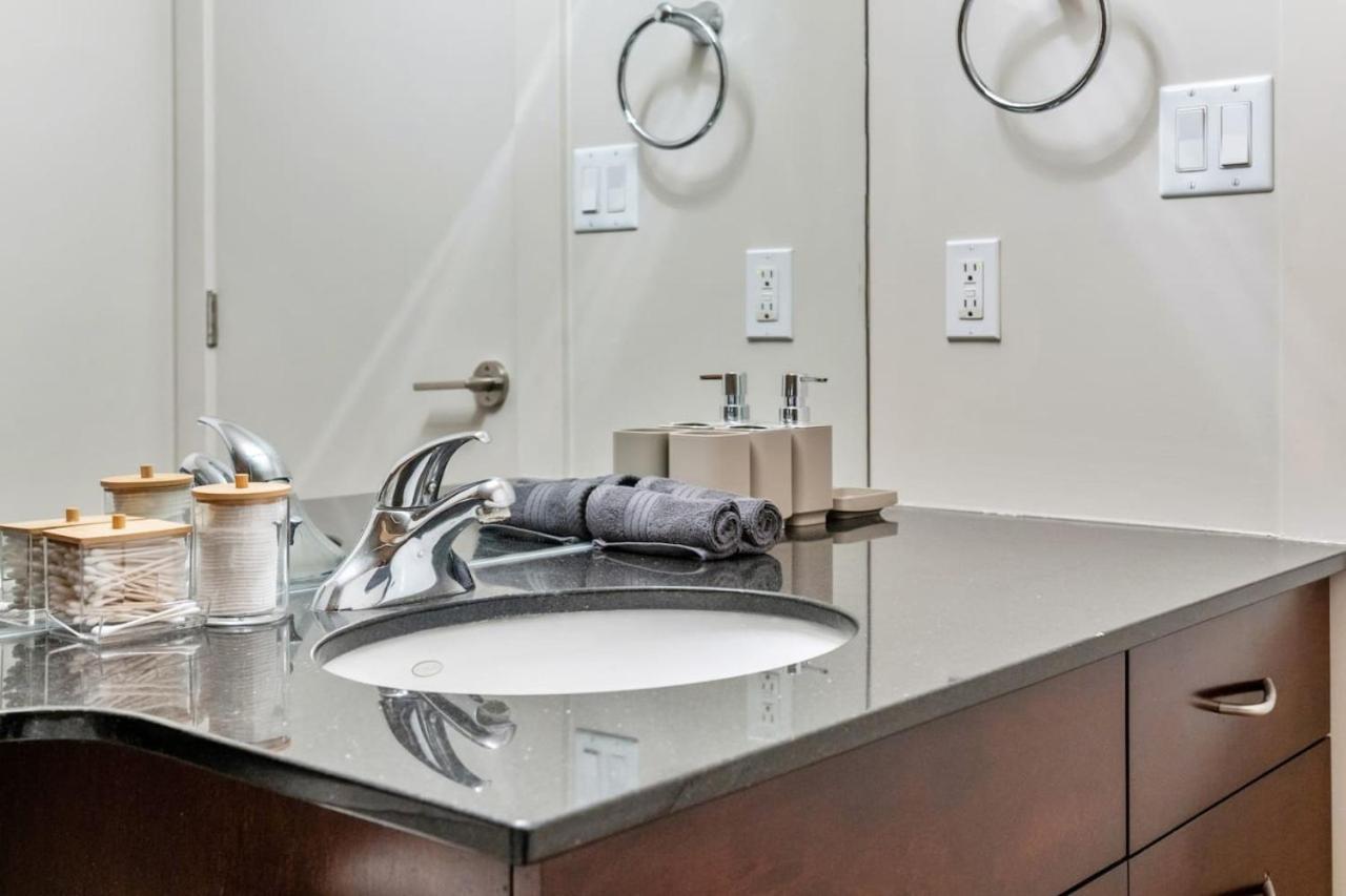 Upscale Penthouse Stay with Mountain & City Views, Free Parking, BBQ Grill, Office Space & More