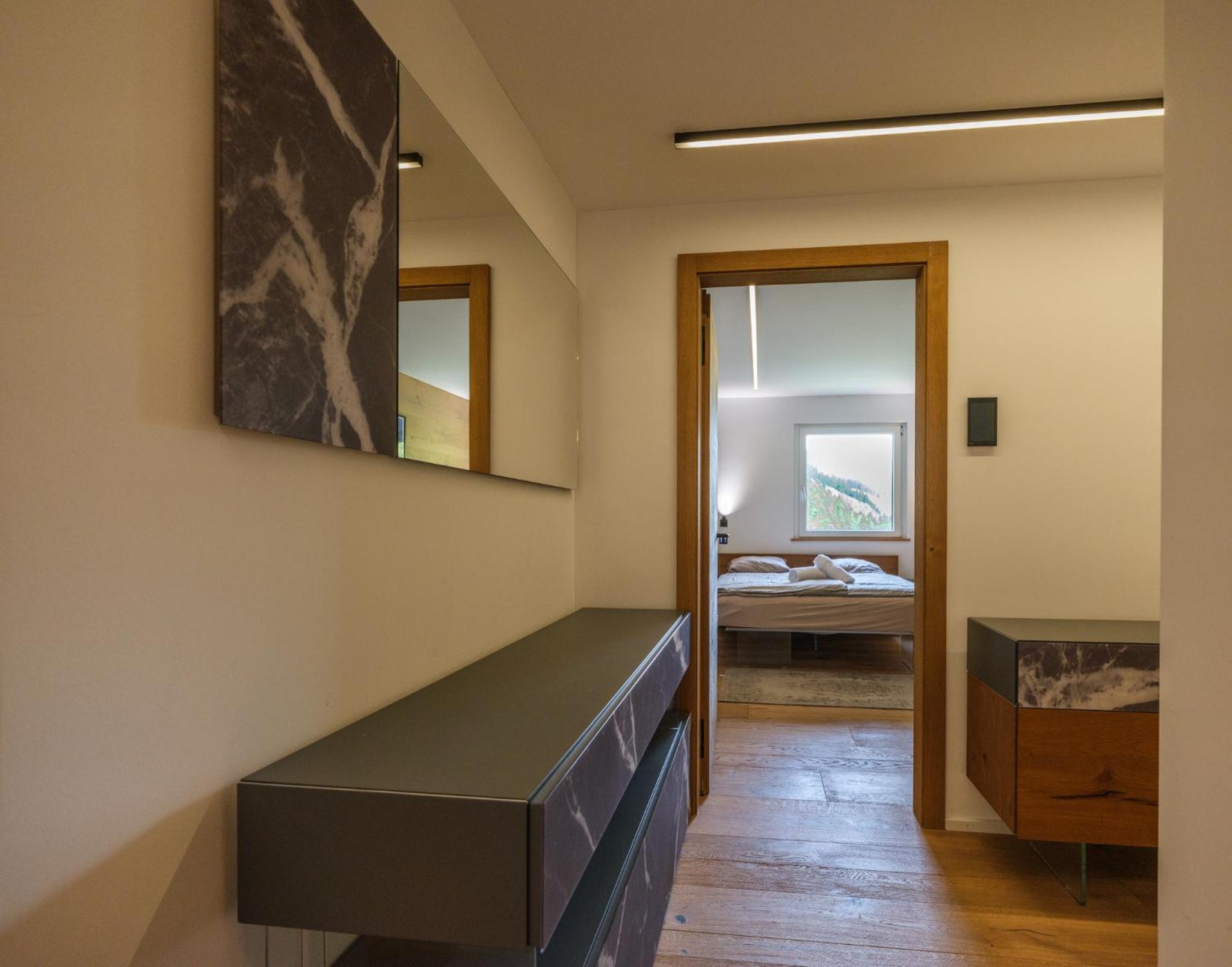 Luxury Mountain Apartment with Private Sauna and Underground Parking