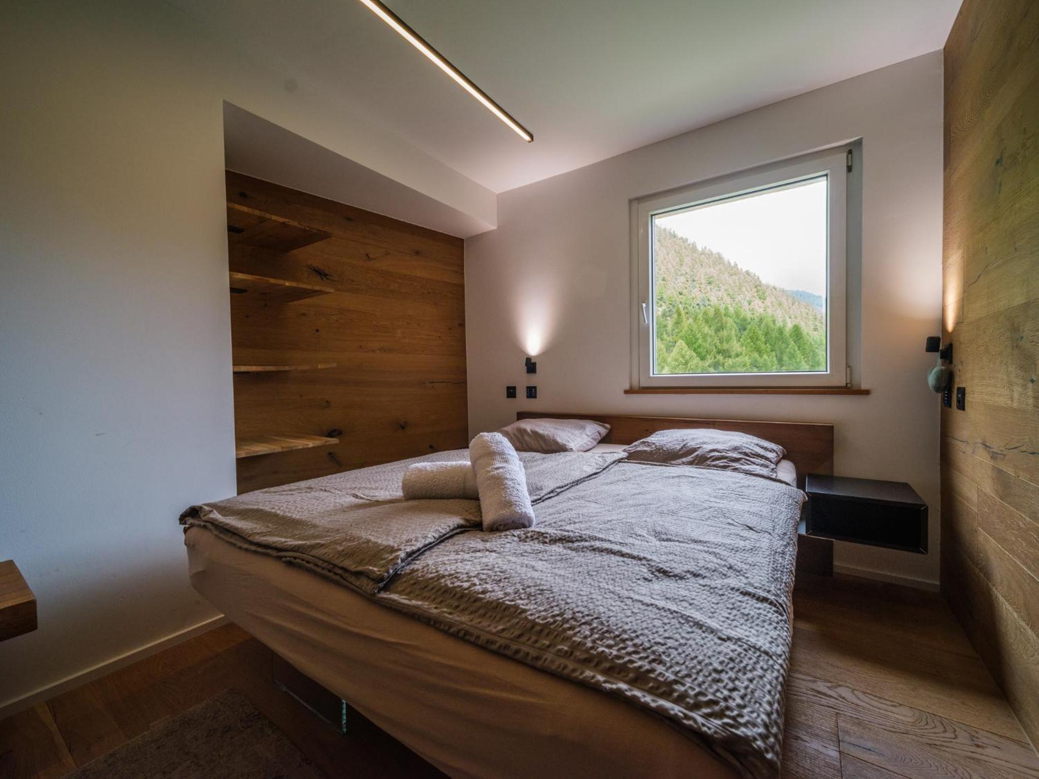 Luxury Mountain Apartment with Private Sauna and Underground Parking