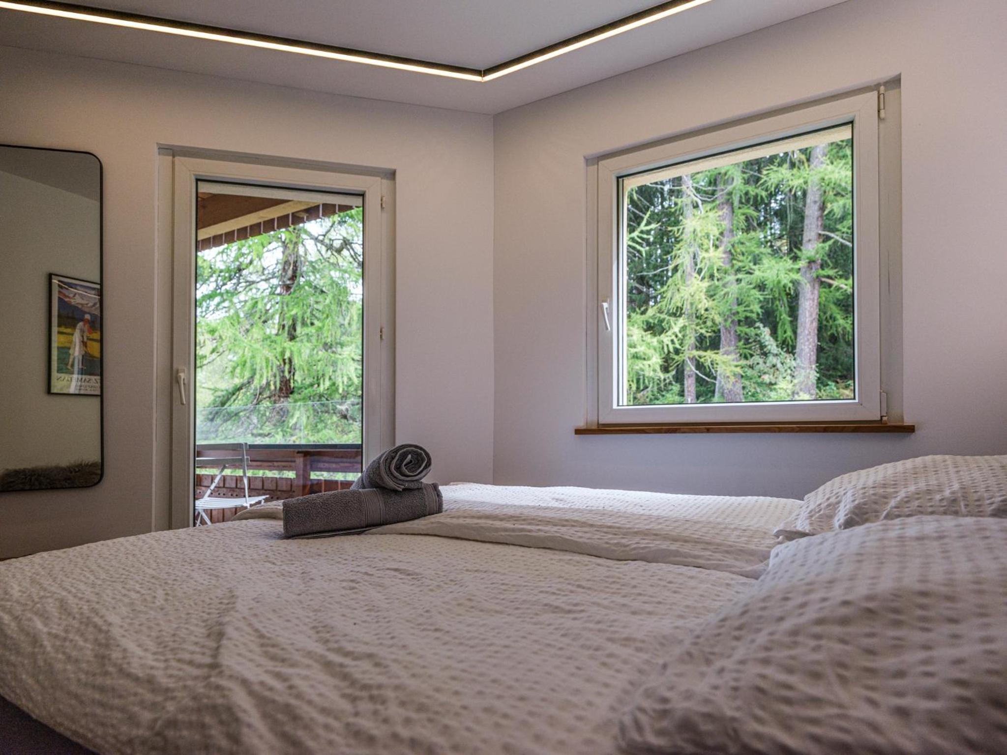 Luxury Mountain Apartment with Private Sauna and Underground Parking