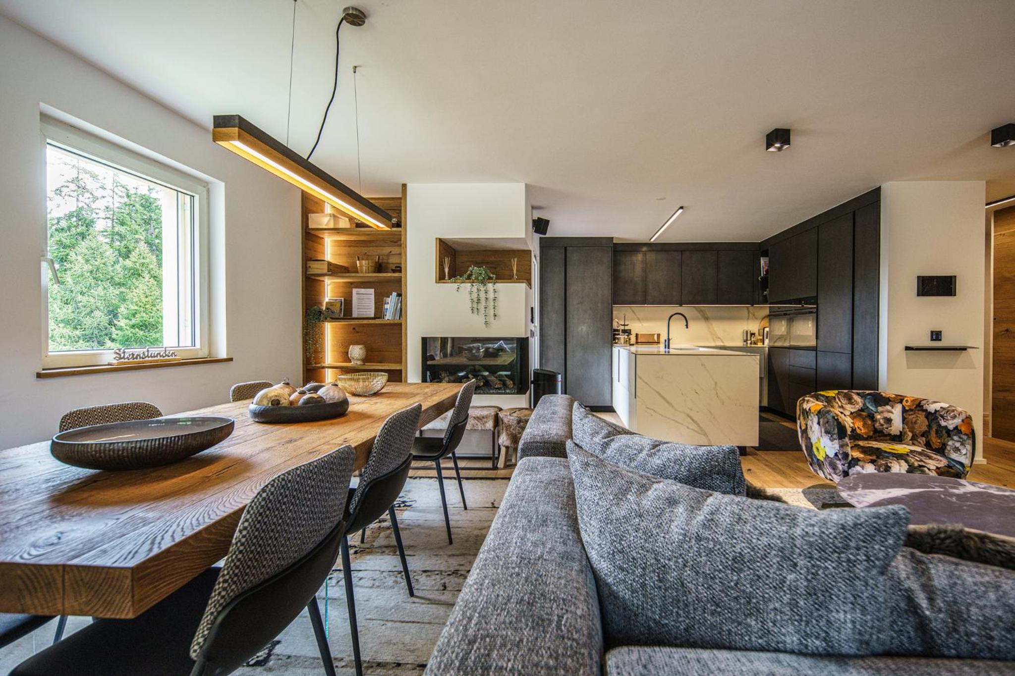 Luxury Mountain Apartment with Private Sauna and Underground Parking