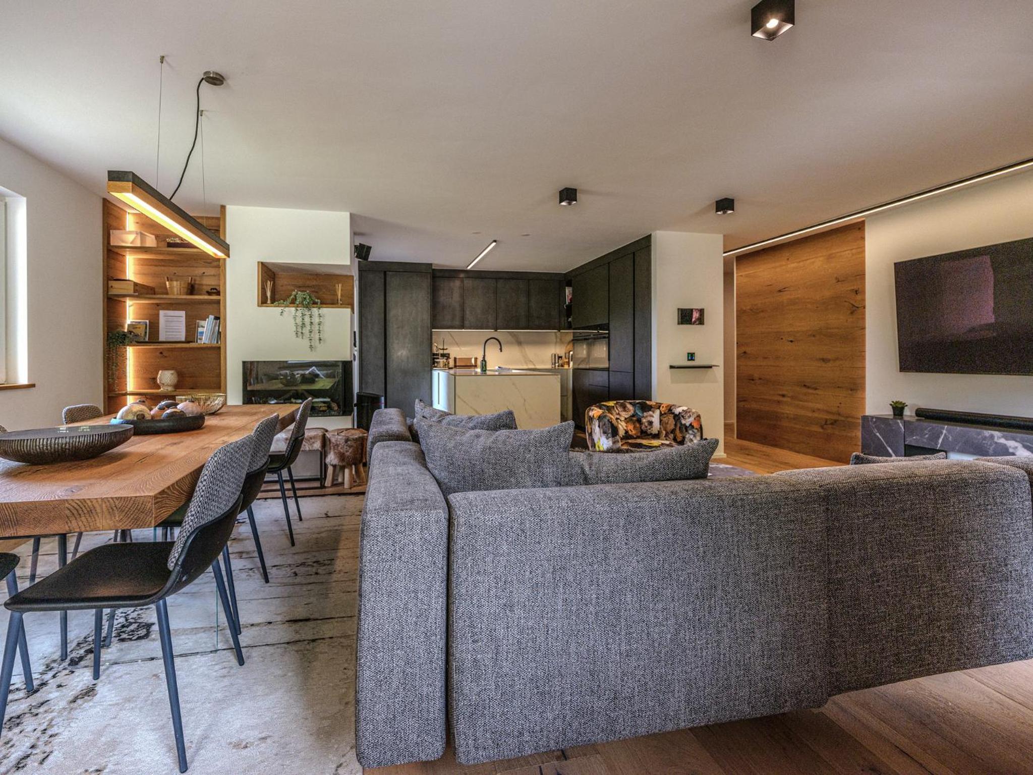 Luxury Mountain Apartment with Private Sauna and Underground Parking