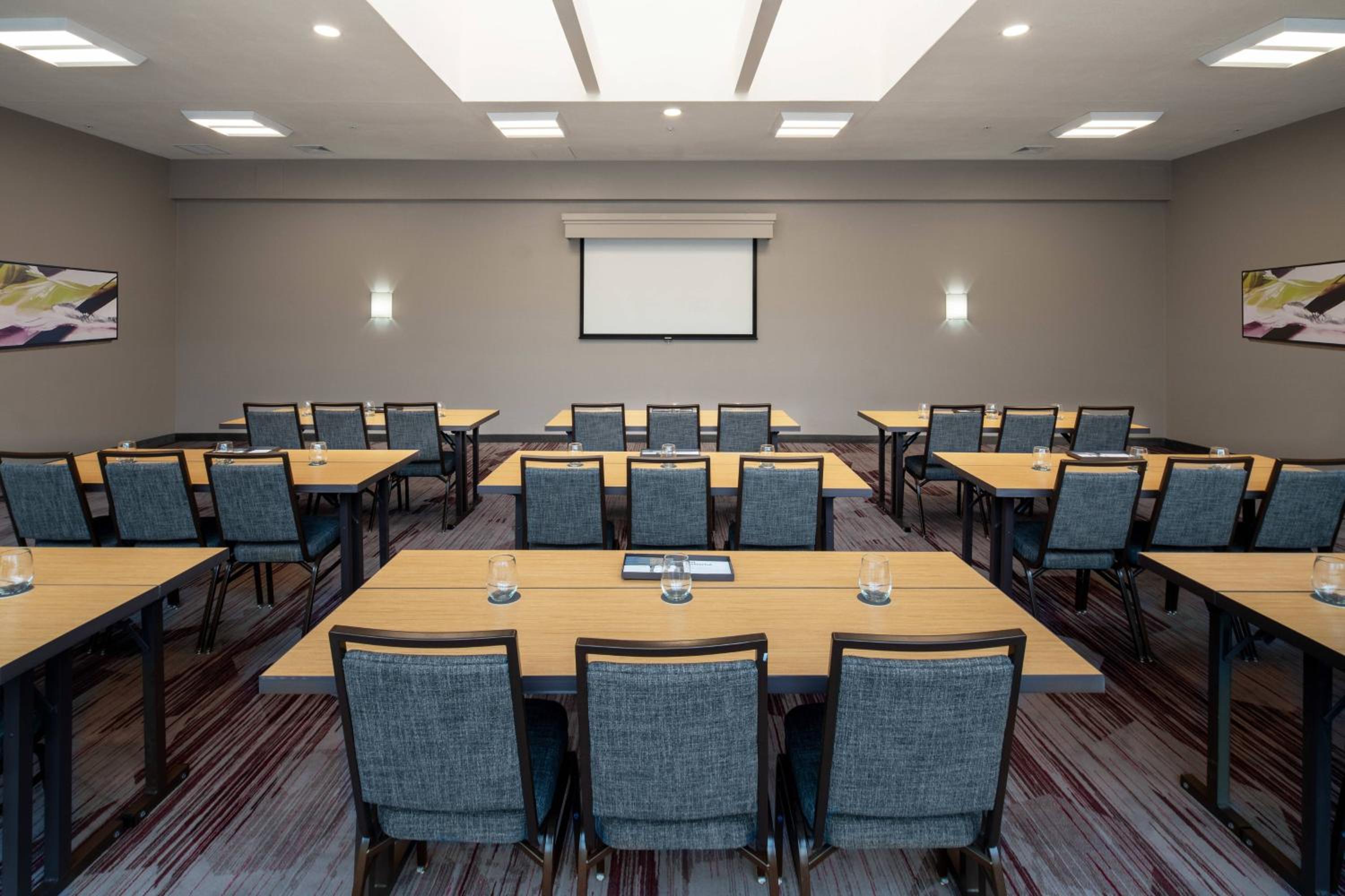 Courtyard by Marriott Dulles Airport Herndon/Reston - Property Image 24