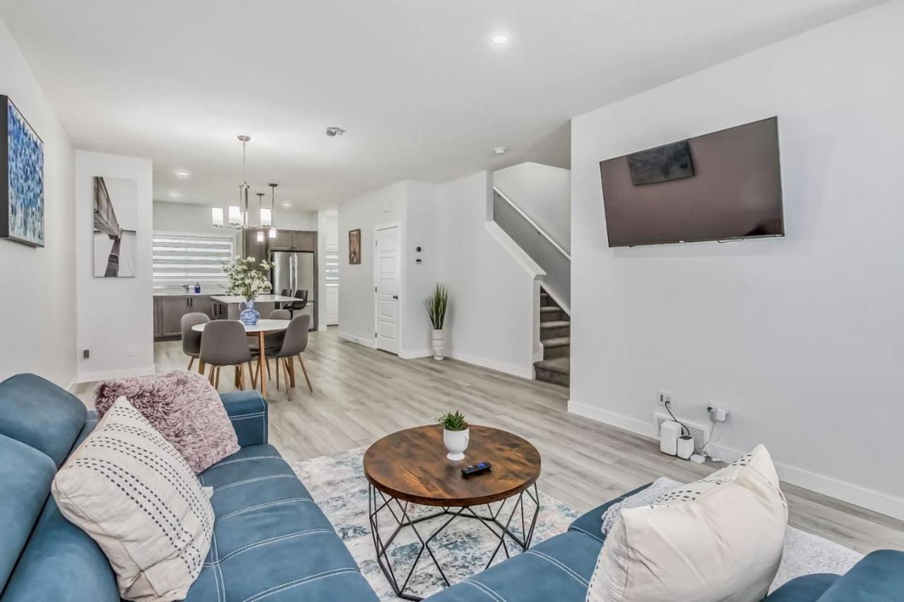 Urban Haven, Spacious New Build