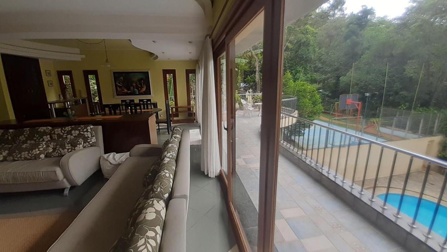 Recanto com Piscina, Gourmet, Lareira e Playground