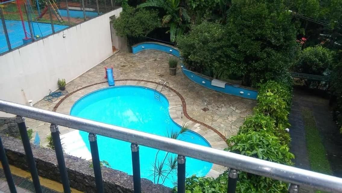 Recanto com Piscina, Gourmet, Lareira e Playground