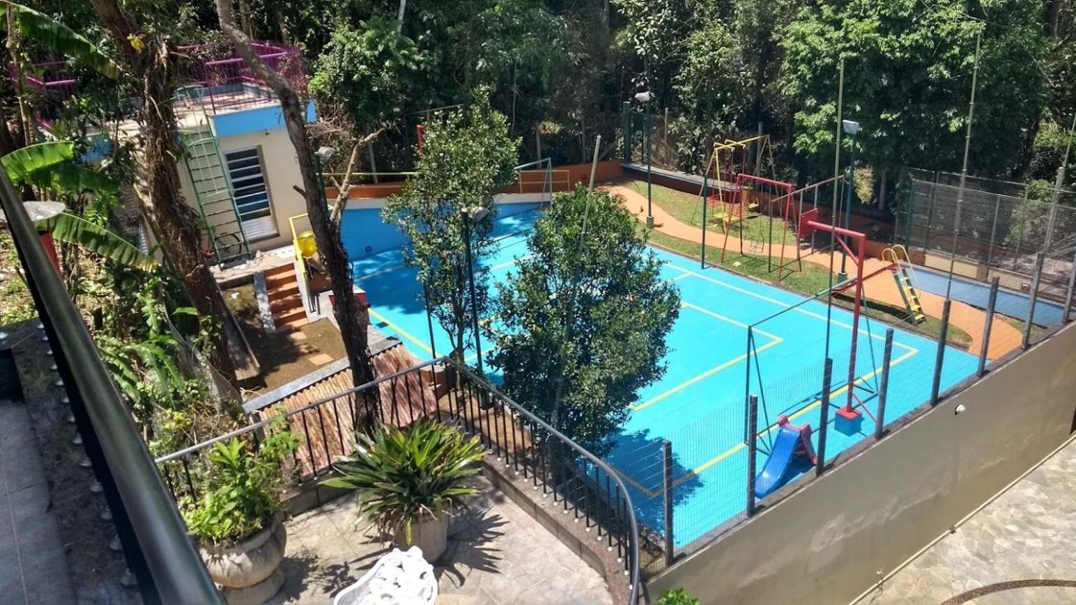 Recanto com Piscina, Gourmet, Lareira e Playground