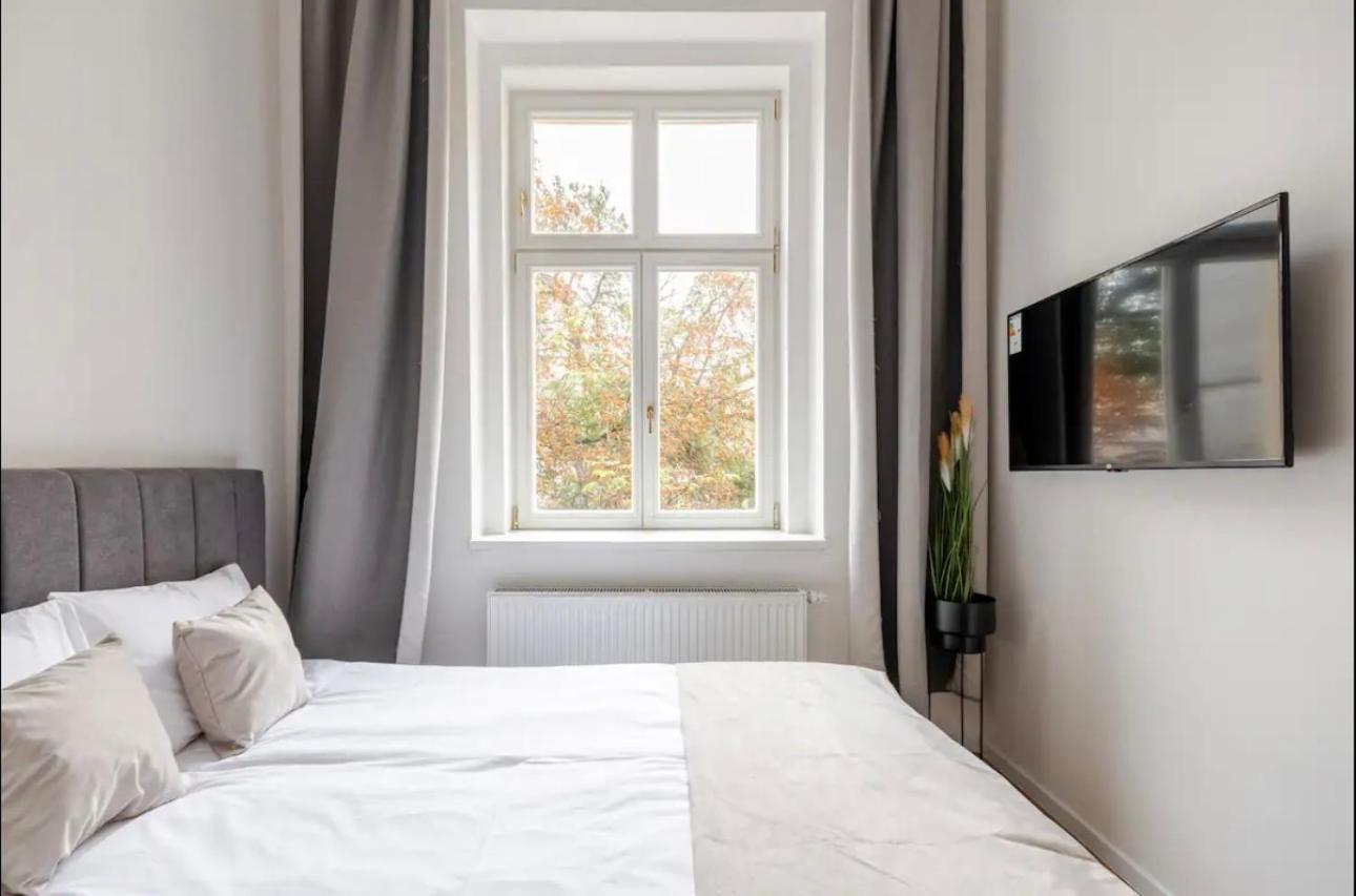 Apartman Namesti Miru