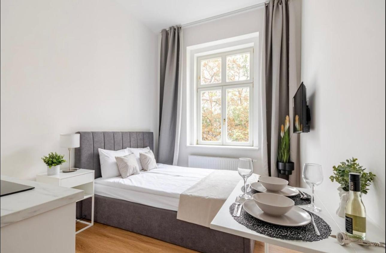 Apartman Namesti Miru