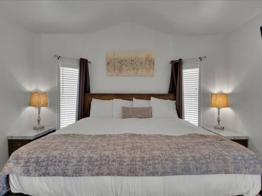 Miscellaneous Market Vacations - Studio Model Home with Parking - Property Image 1