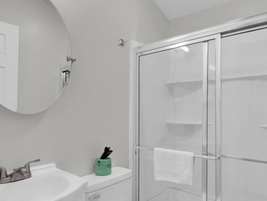 Studio Model Home with Parking - Property Image 6