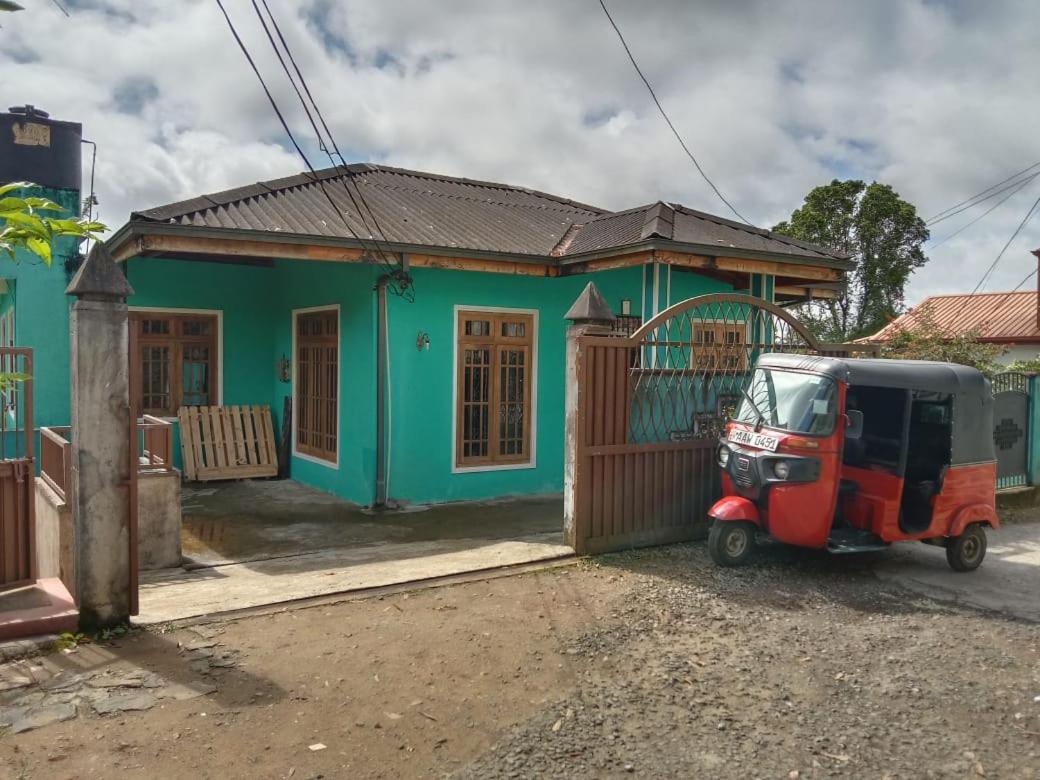 Shane HomeStay